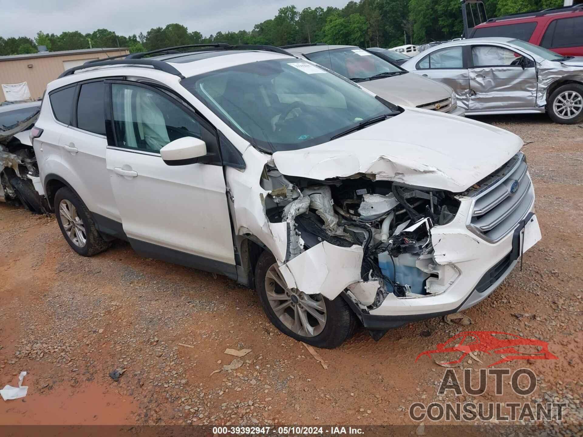 FORD ESCAPE 2017 - 1FMCU9G92HUB72069
