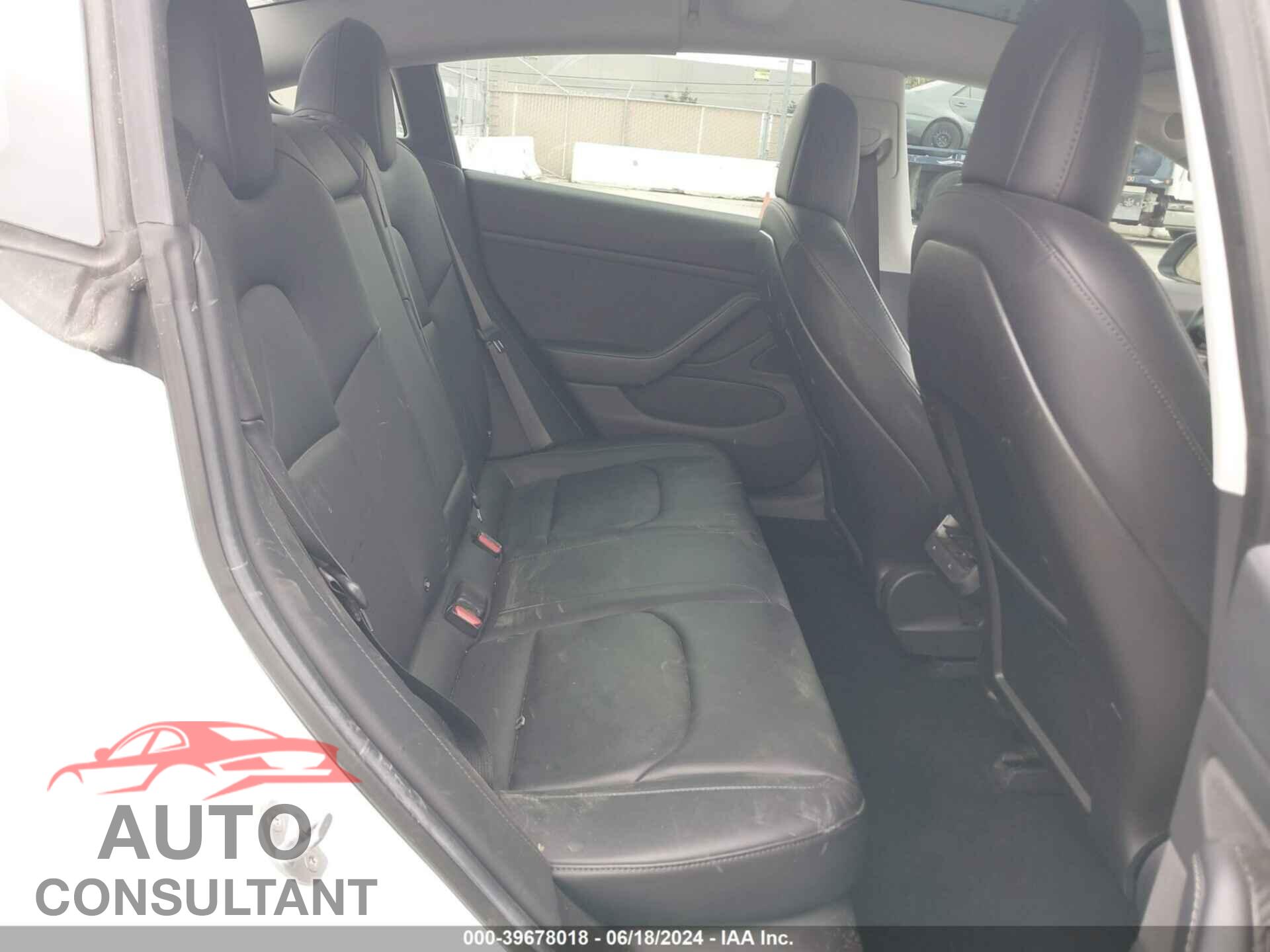 TESLA MODEL 3 2018 - 5YJ3E1EA7JF007584