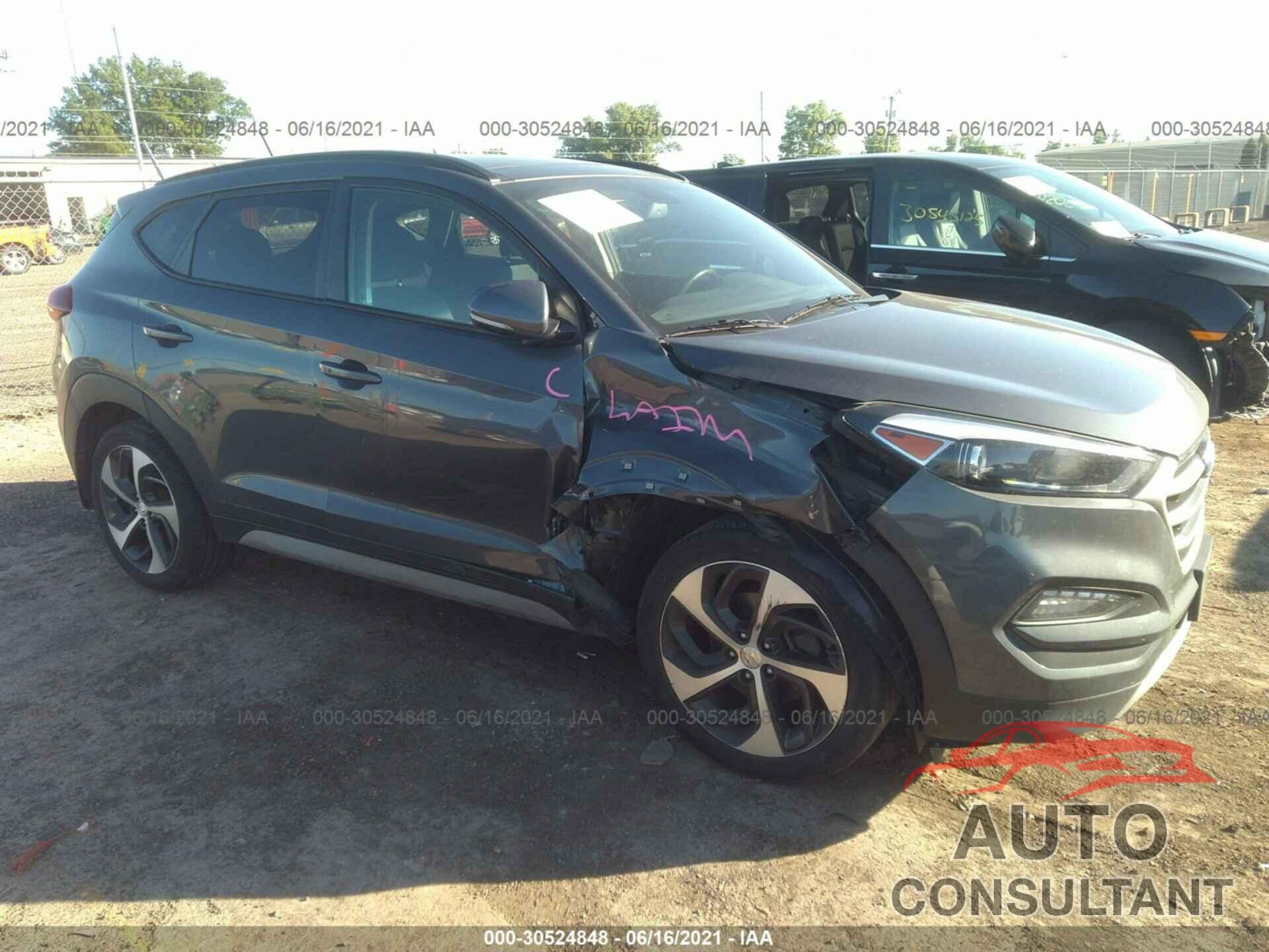 HYUNDAI TUCSON 2017 - KM8J33A23HU575044