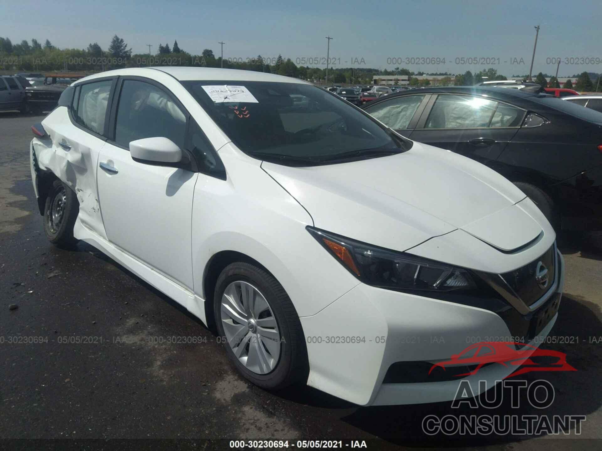 NISSAN LEAF 2020 - 1N4AZ1BP2LC309830