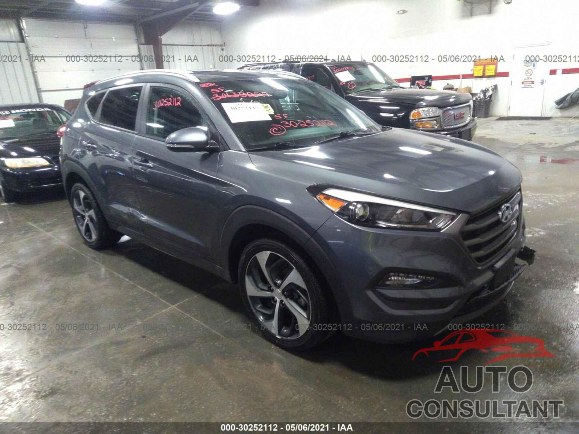 HYUNDAI TUCSON 2016 - KM8J3CA28GU123136