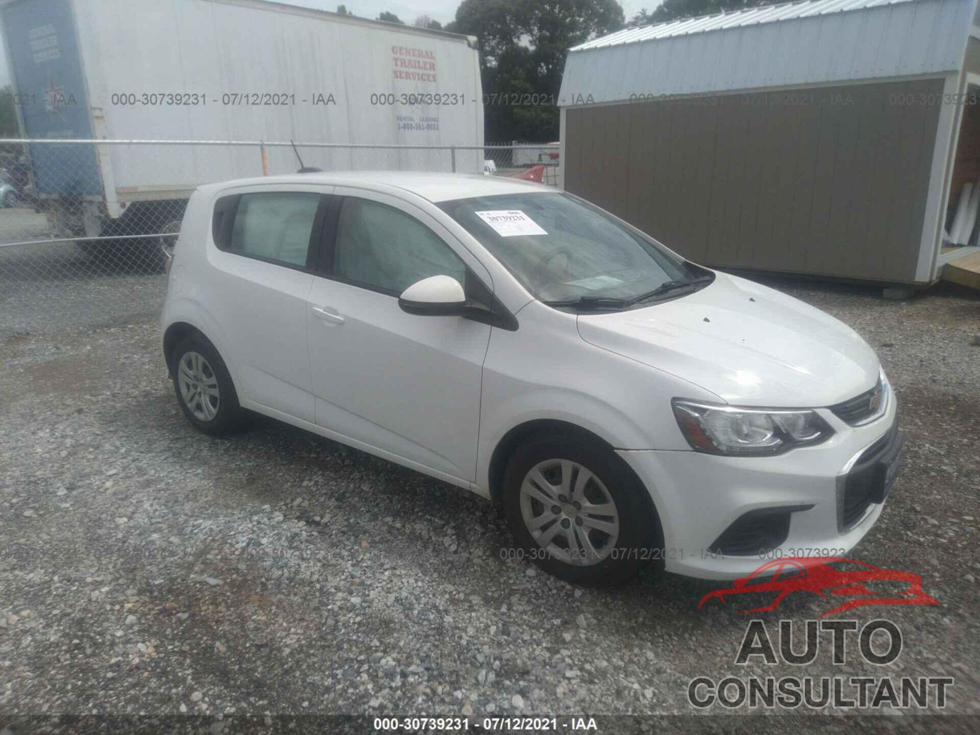 CHEVROLET SONIC 2017 - 1G1JG6SH9H4167718