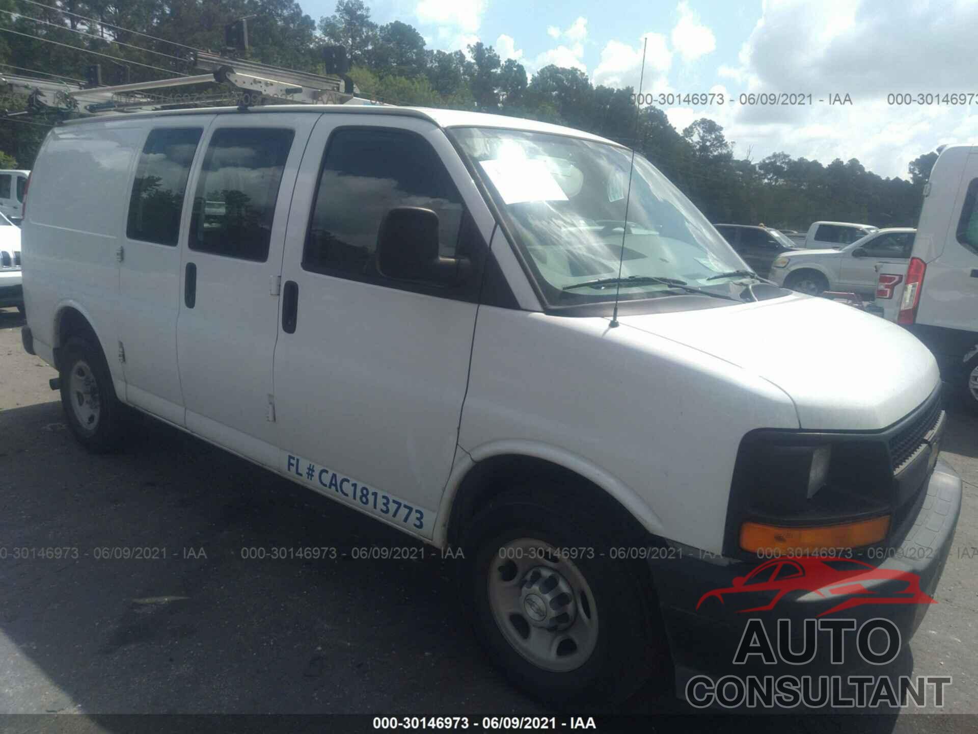 CHEVROLET EXPRESS CARGO VAN 2017 - 1GCWGAFG8H1223215