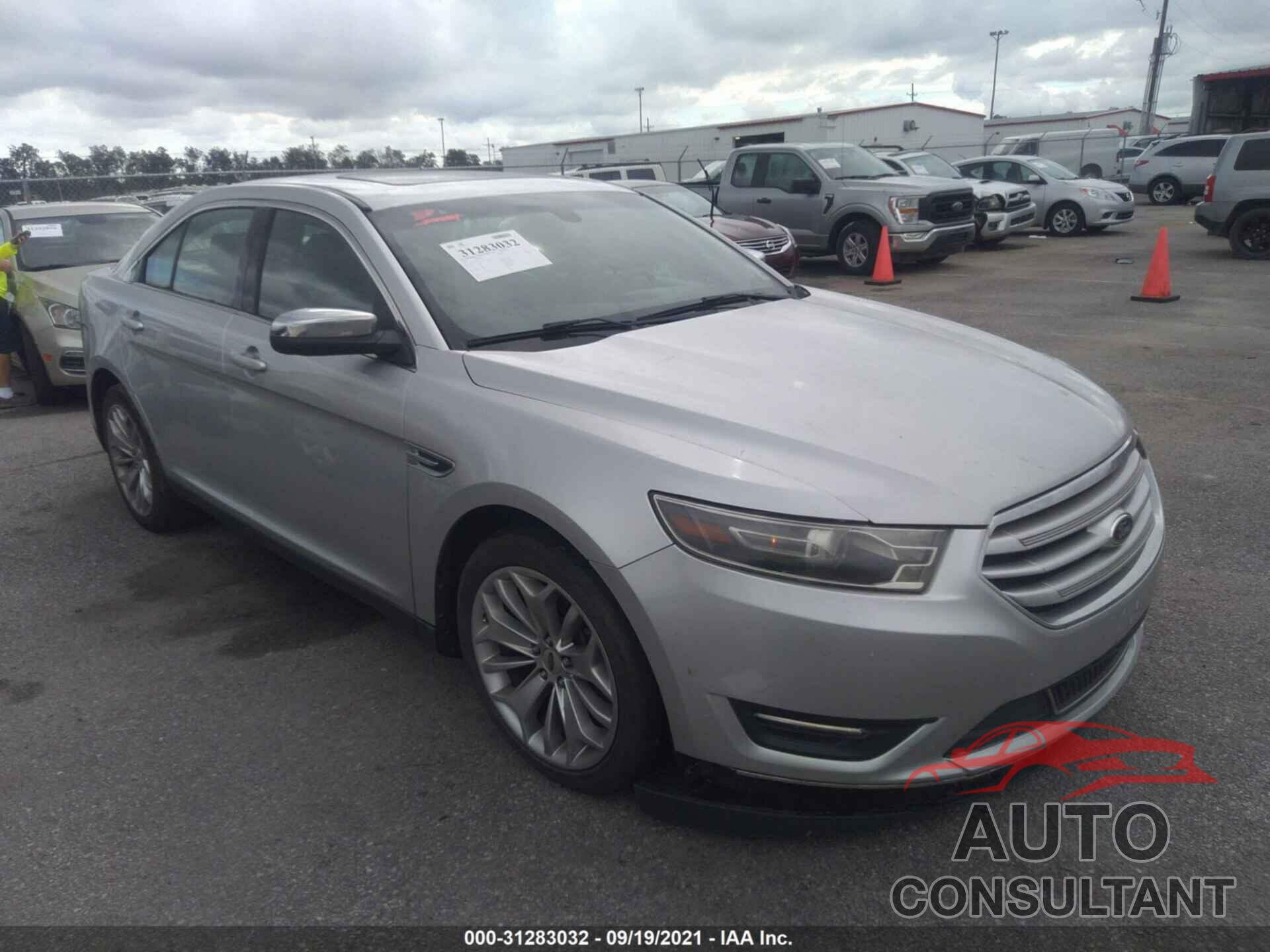 FORD TAURUS 2015 - 5NPD74LF2KH441753