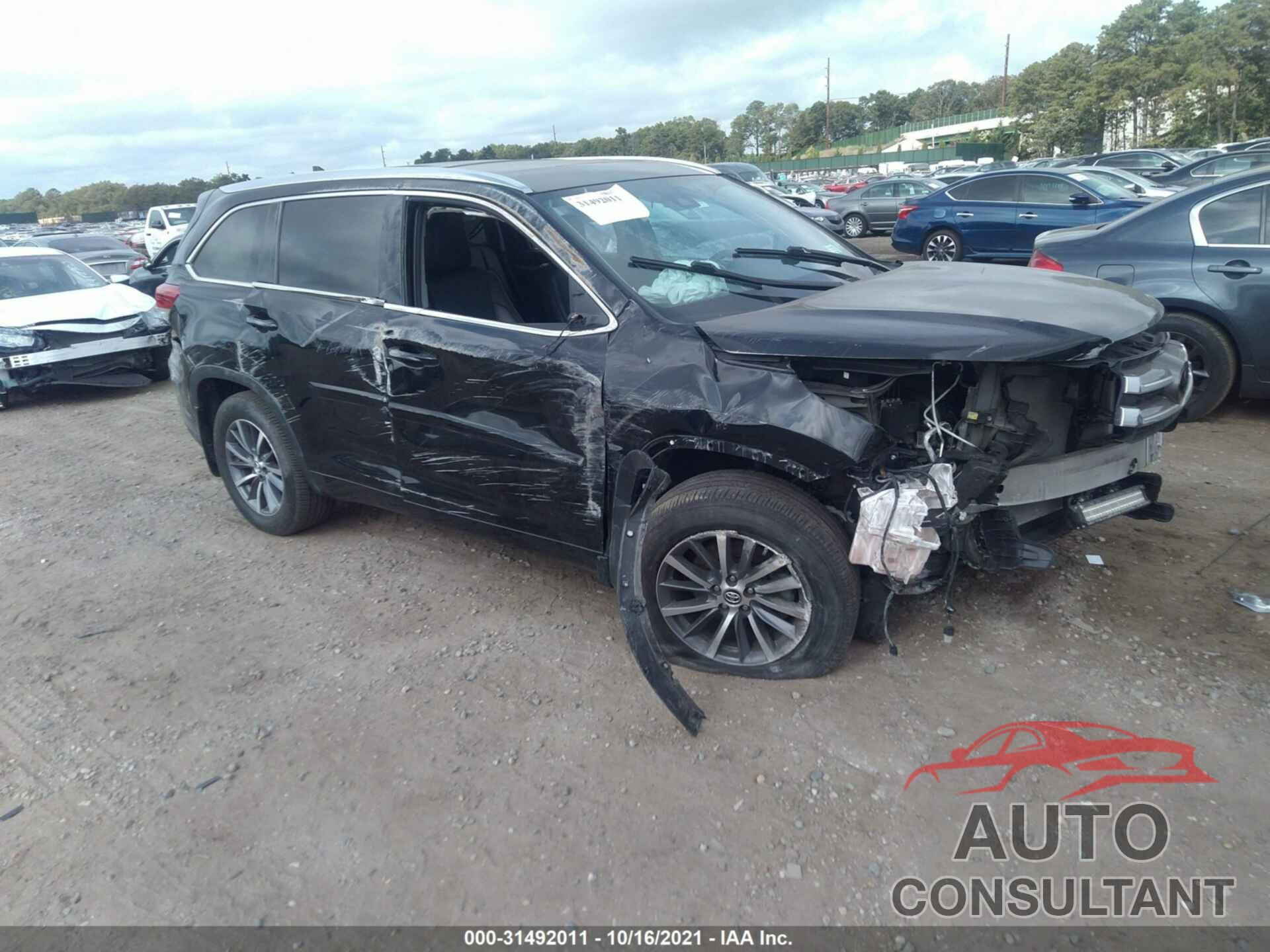 TOYOTA HIGHLANDER 2018 - 5TDJZRFH2JS533011