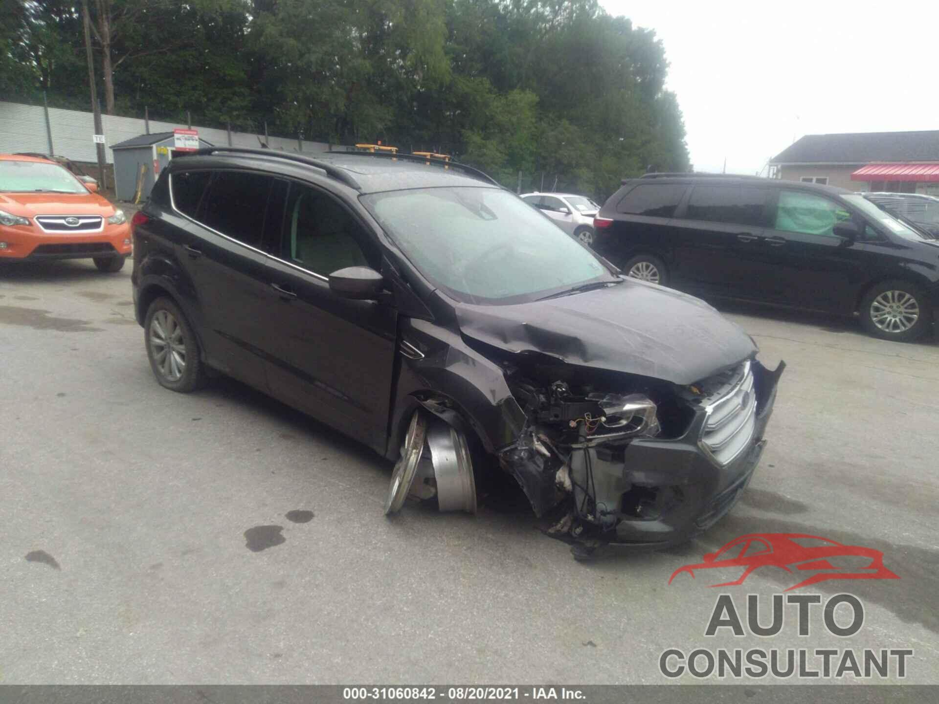 FORD ESCAPE 2019 - 1FMCU9HD6KUB99012