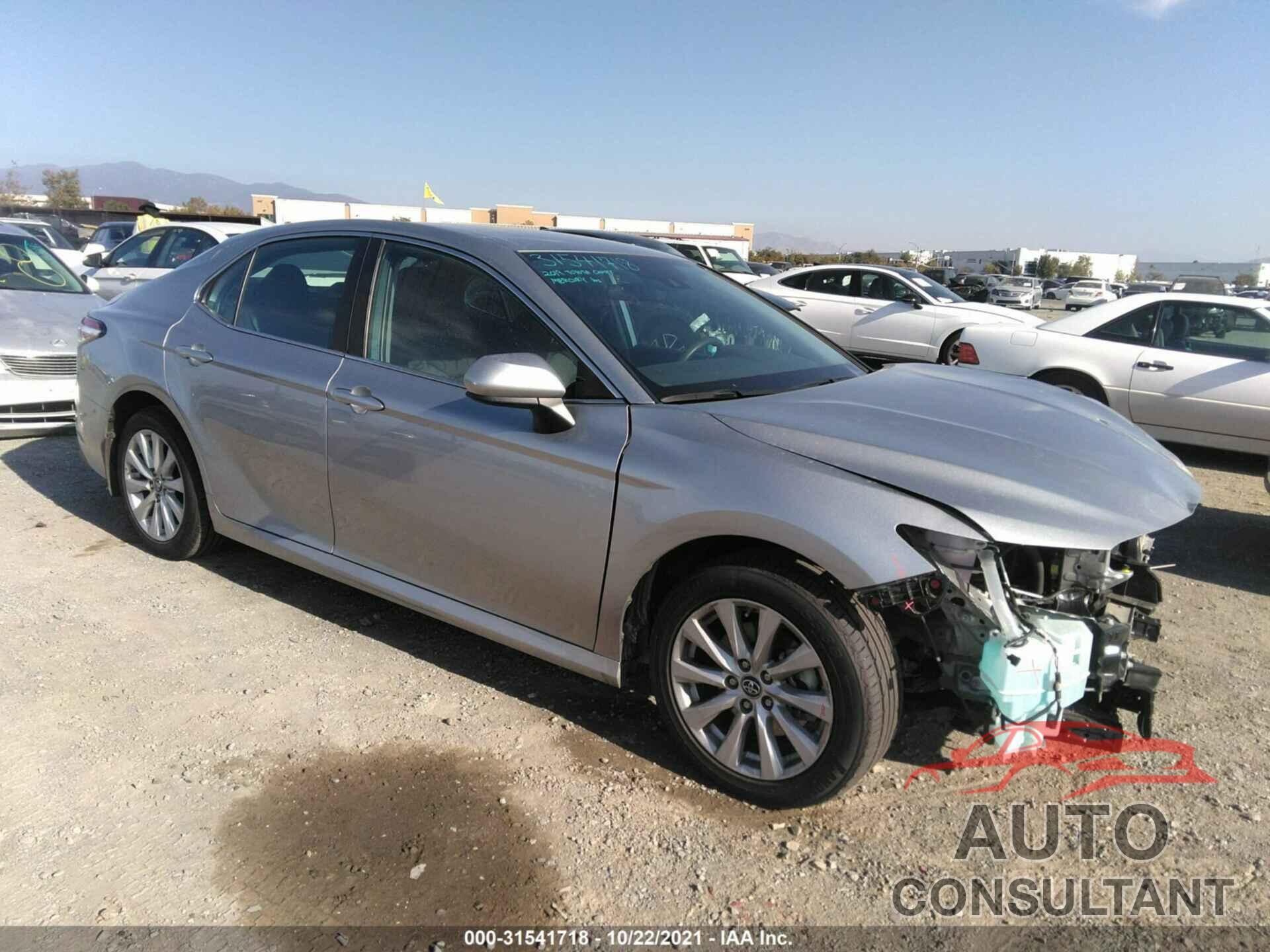 TOYOTA CAMRY 2019 - 4T1B11HKXKU171153
