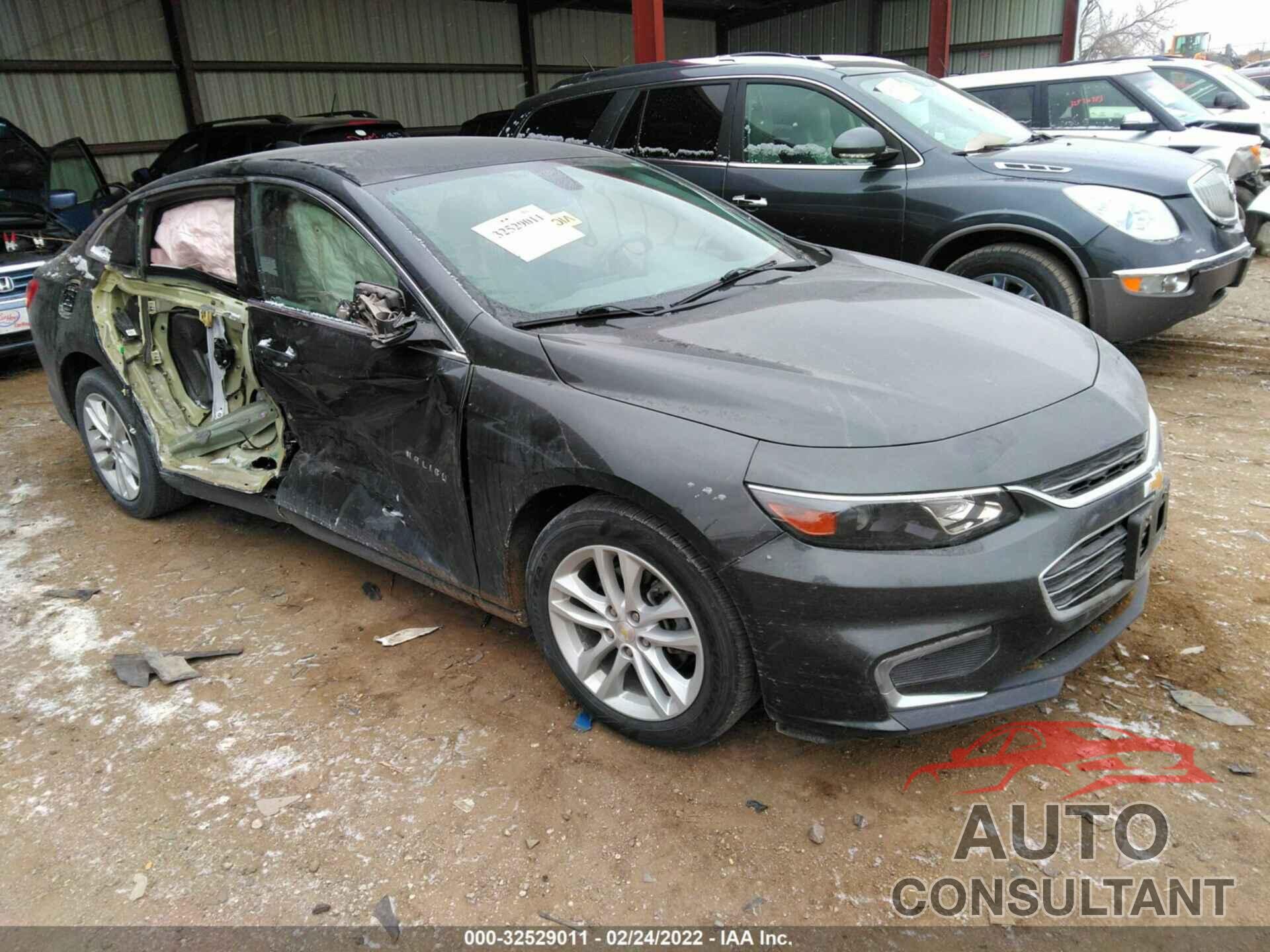 CHEVROLET MALIBU 2016 - 1G1ZE5STXGF333867