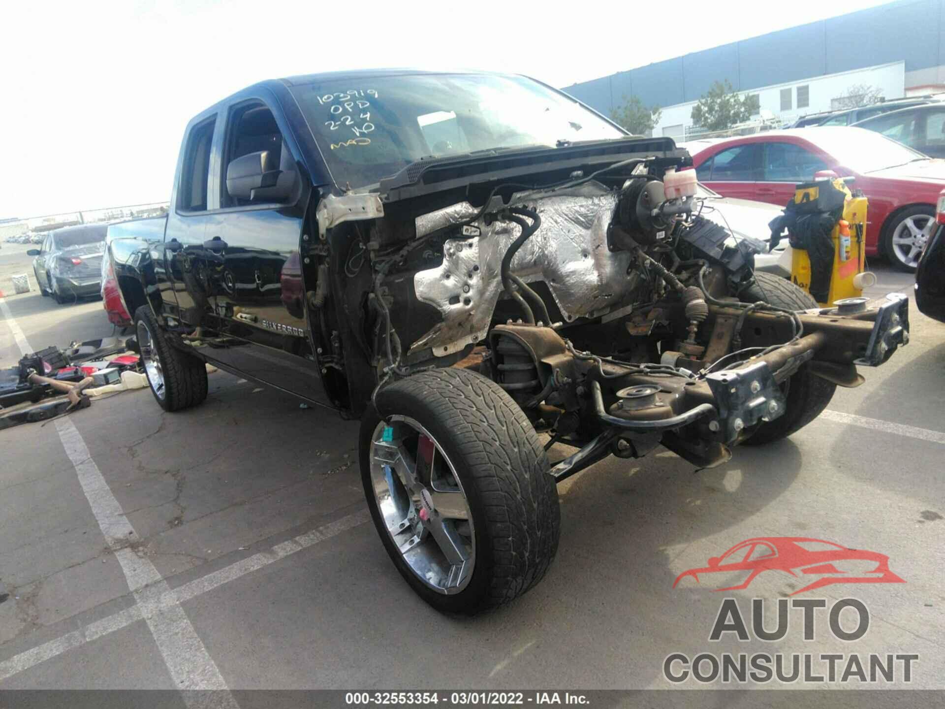 CHEVROLET SILVERADO 1500 2017 - 1GCRCNEC8HZ169768