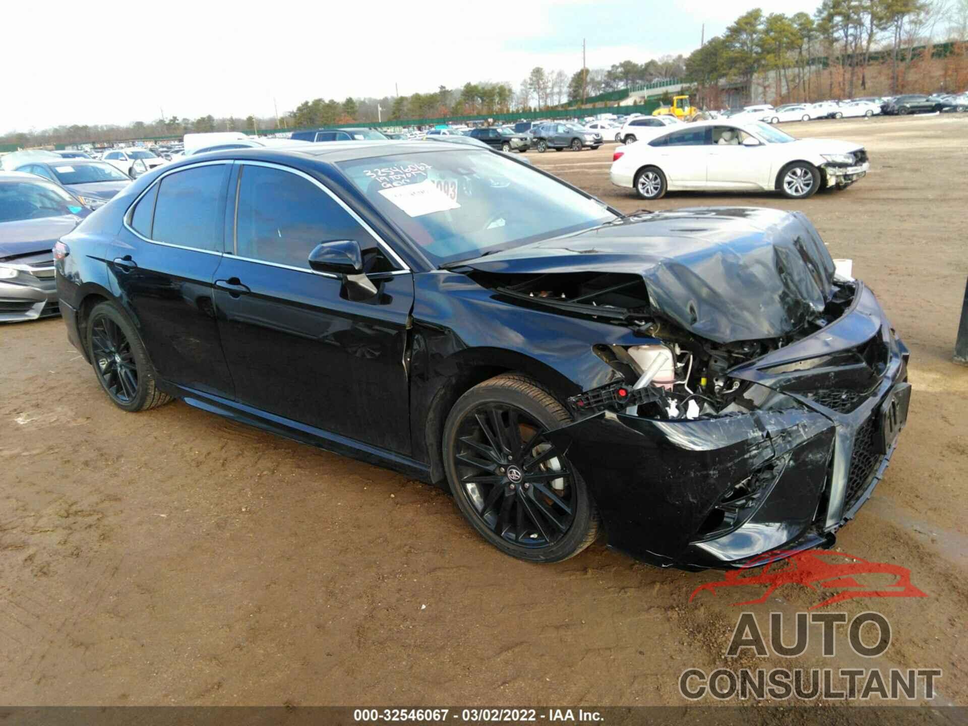 TOYOTA CAMRY 2019 - 4T1B61HK6KU818035