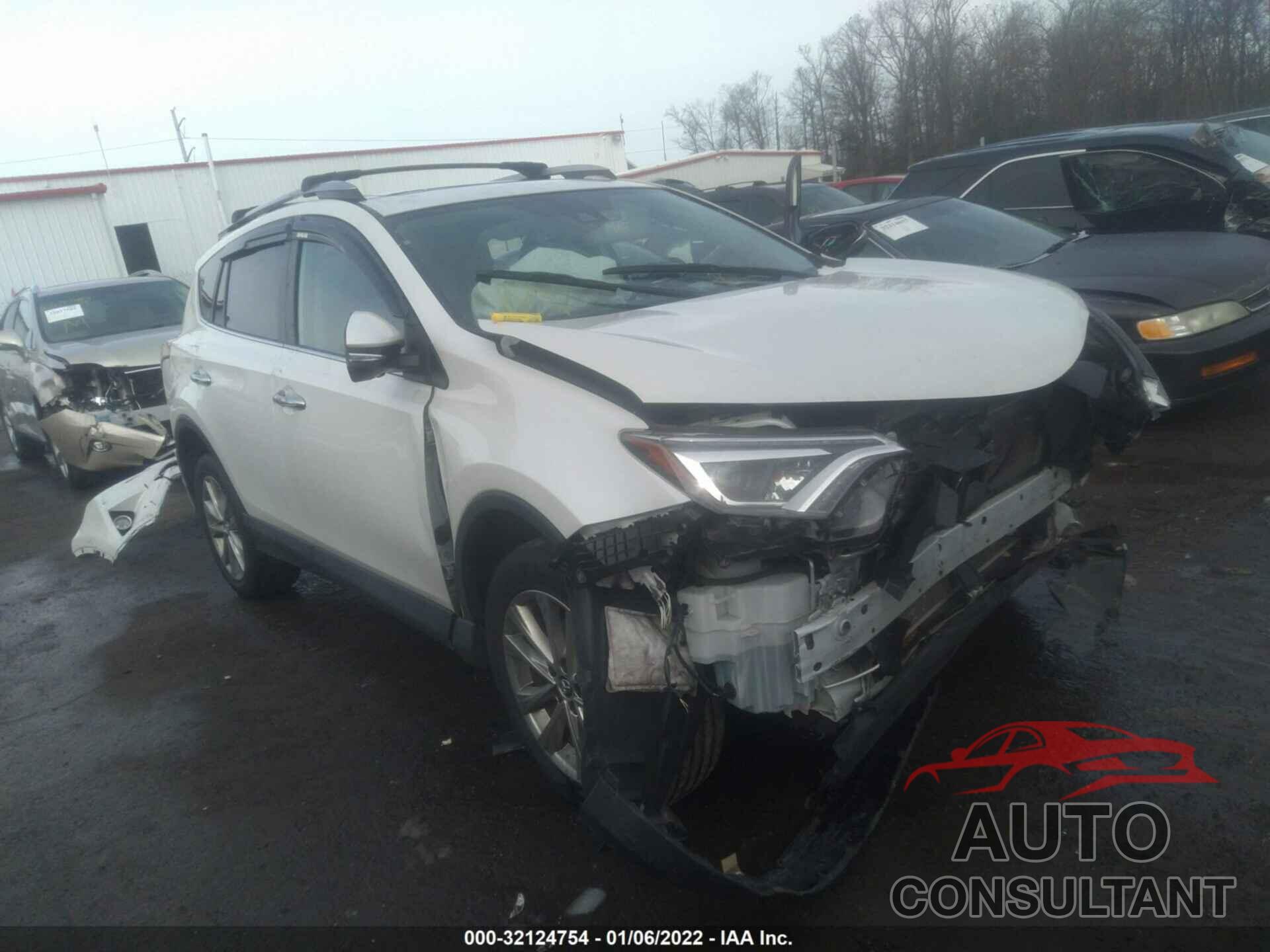 TOYOTA RAV4 2018 - 2T3DFREV6JW735202