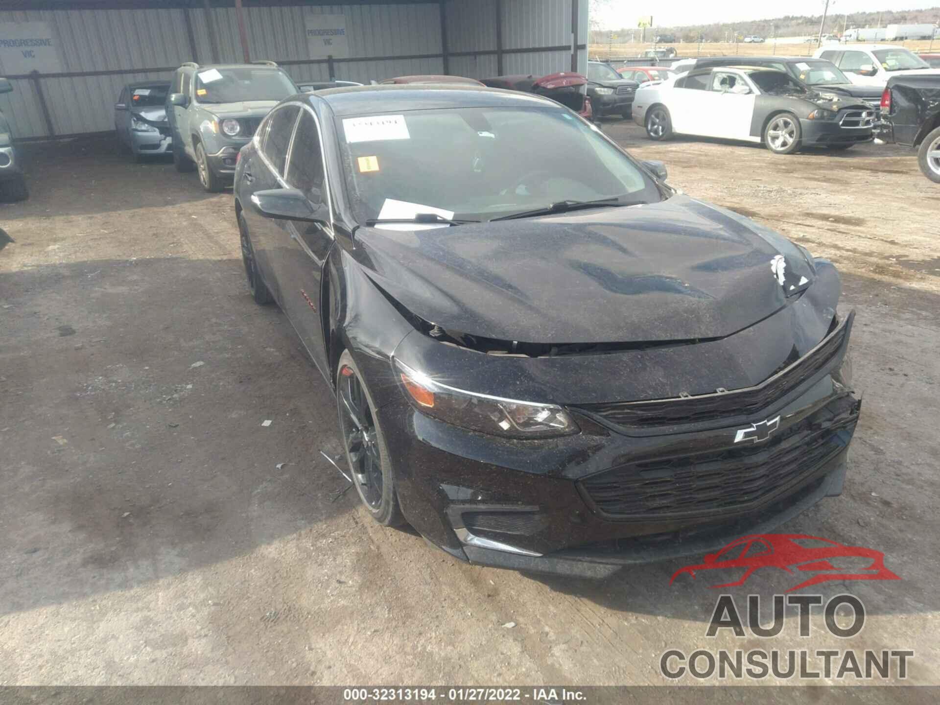 CHEVROLET MALIBU 2018 - 1G1ZD5ST9JF255527