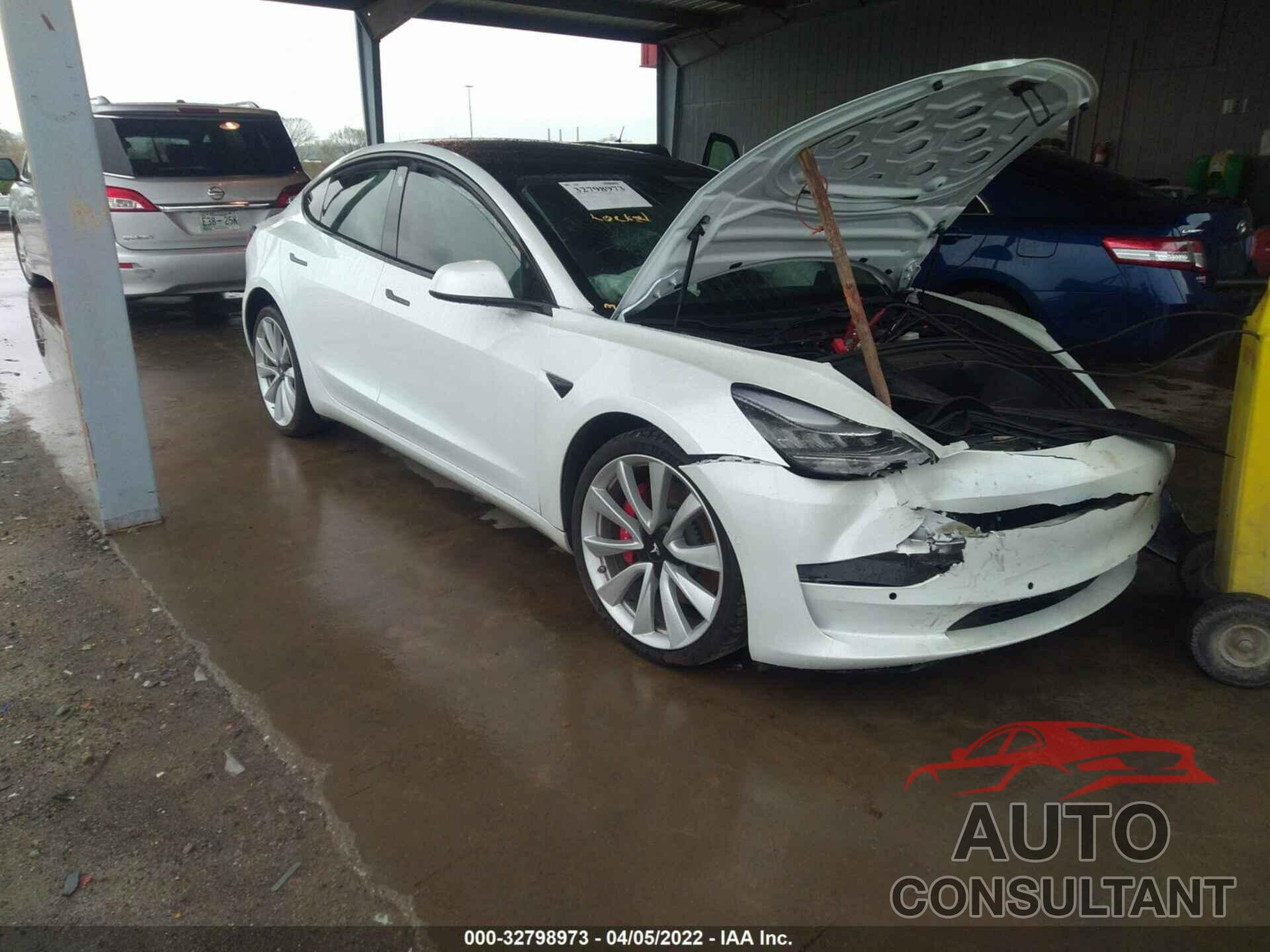 TESLA MODEL 3 2019 - 5YJ3E1EB8KF441636