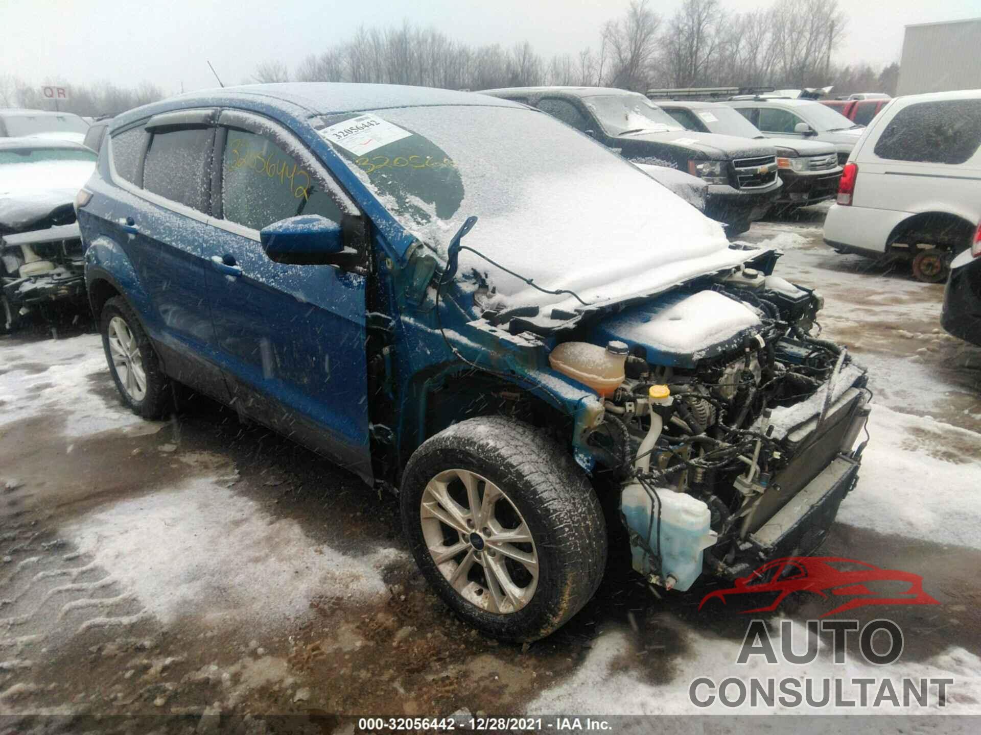 FORD ESCAPE 2017 - 1FMCU9GDXHUA97481