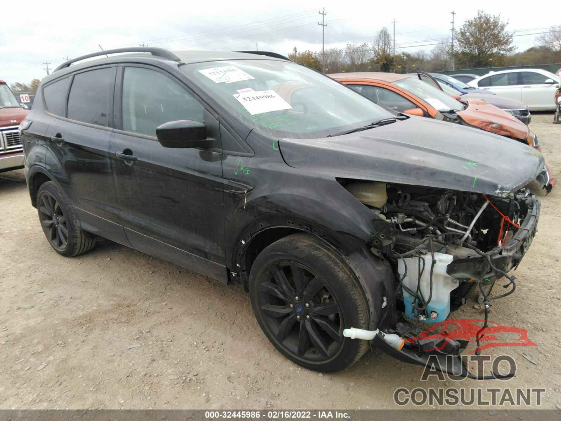 FORD ESCAPE 2017 - 1FMCU0GD1HUE23518