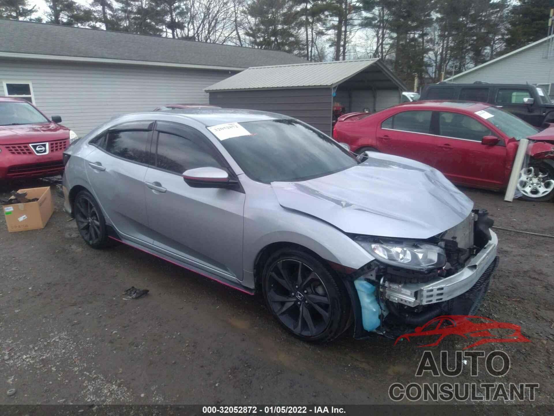 HONDA CIVIC HATCHBACK 2018 - SHHFK7H44JU216780