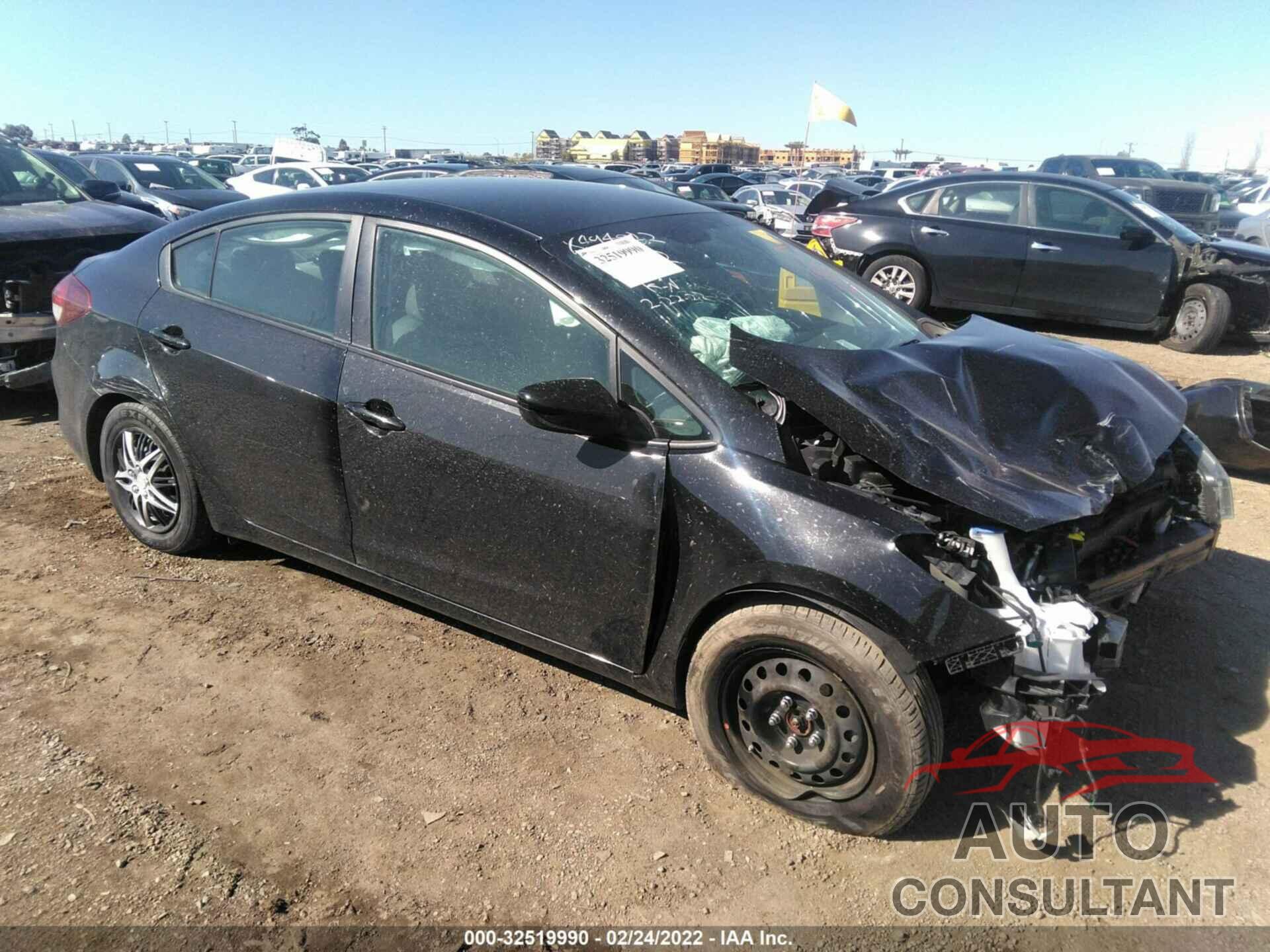 KIA FORTE 2018 - 3KPFK4A71JE239587