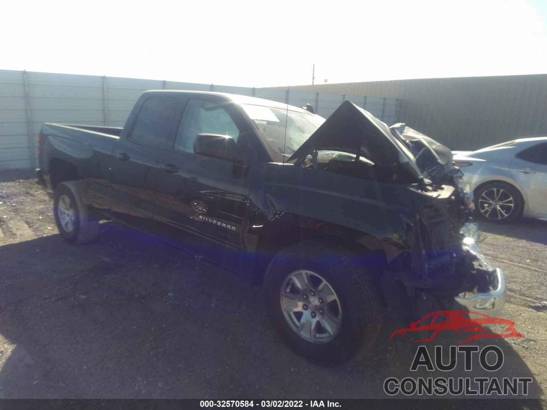 CHEVROLET SILVERADO 1500 2018 - 2GCRCRECXJ1108685
