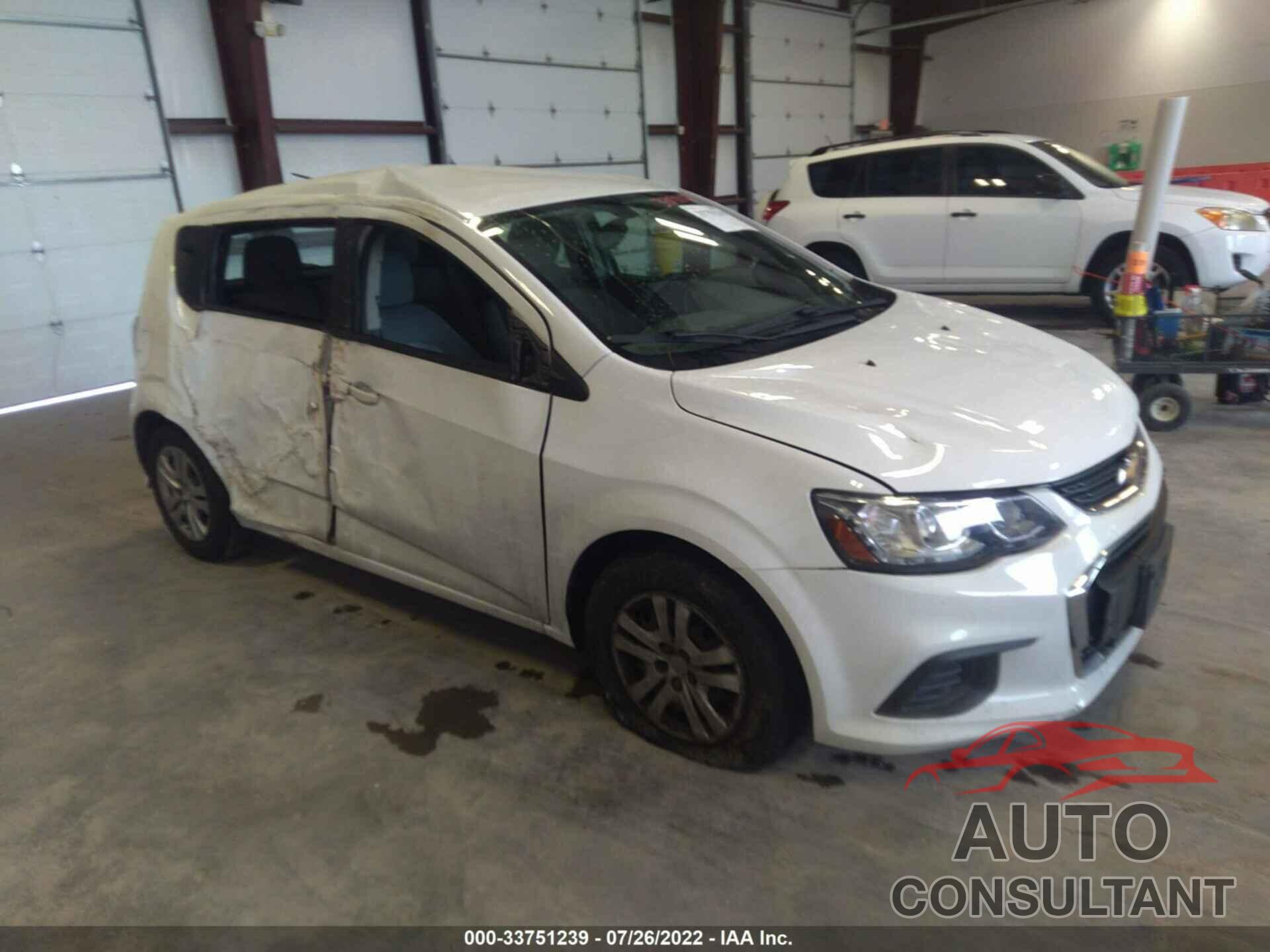 CHEVROLET SONIC 2017 - 1G1JG6SH7H4152294