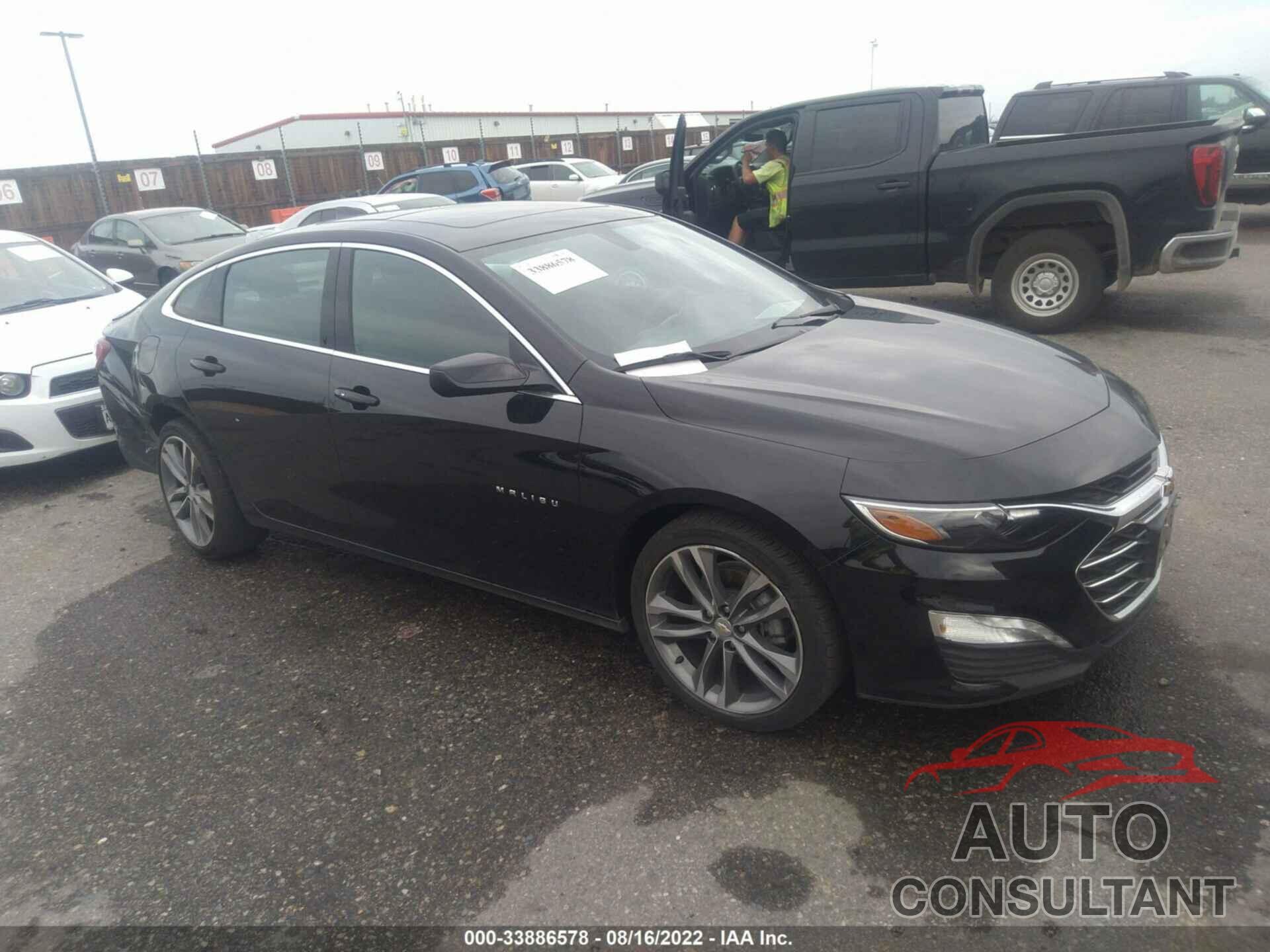 CHEVROLET MALIBU 2021 - 1G1ZD5STXMF052389