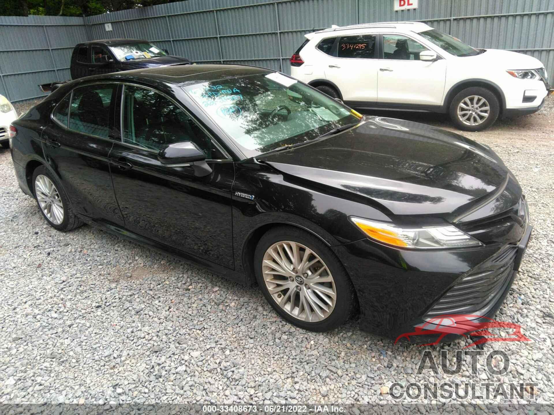 TOYOTA CAMRY 2019 - 4T1B21HK0KU511021