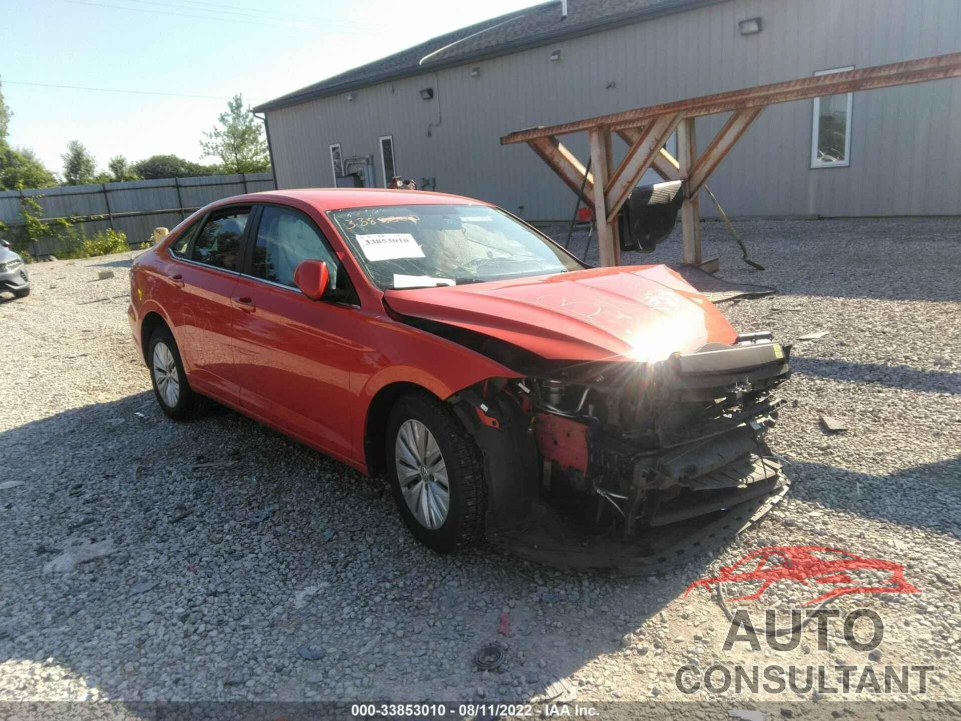 VOLKSWAGEN JETTA 2019 - 3VWC57BUXKM073350