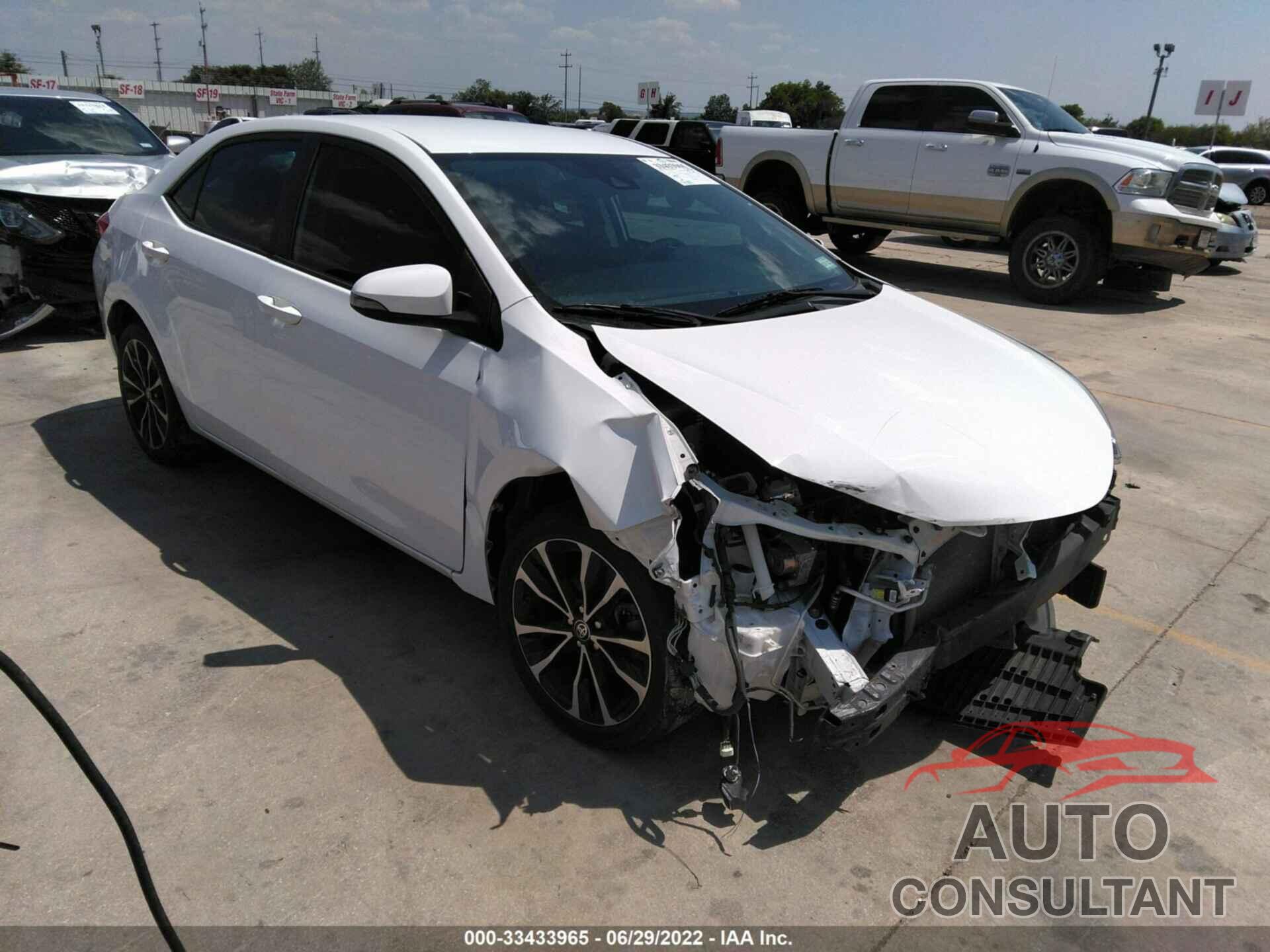 TOYOTA COROLLA 2018 - 2T1BURHE3JC978288