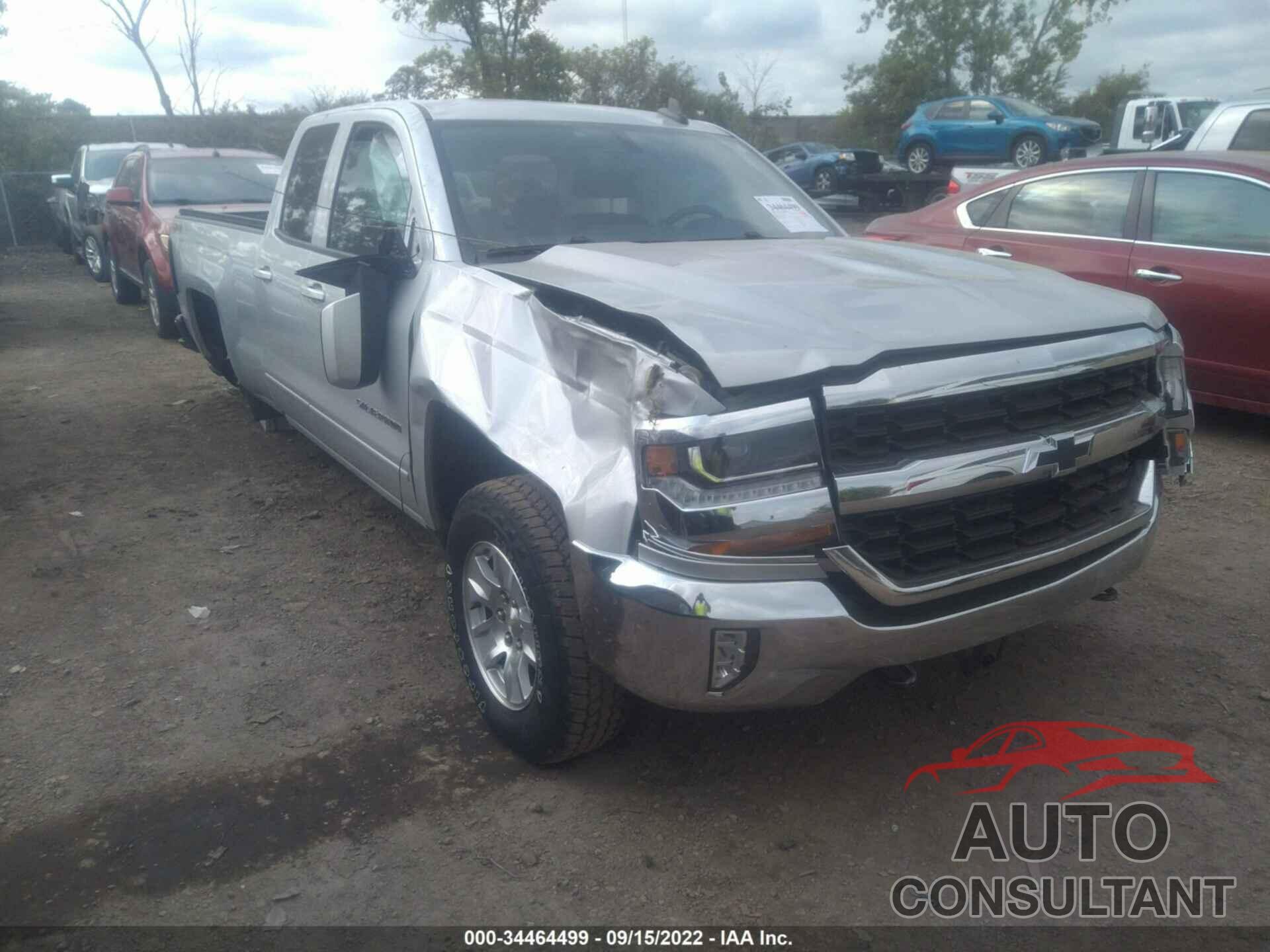 CHEVROLET SILVERADO 1500 2017 - 1GCVKREH5HZ376171