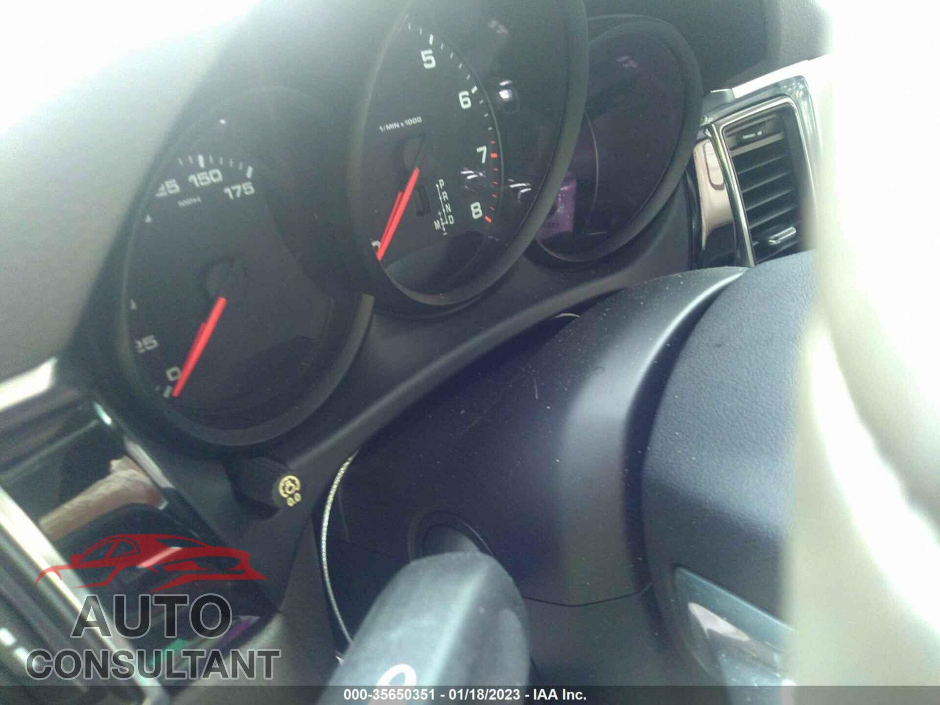 PORSCHE MACAN 2017 - WP1AA2A57HLB08809
