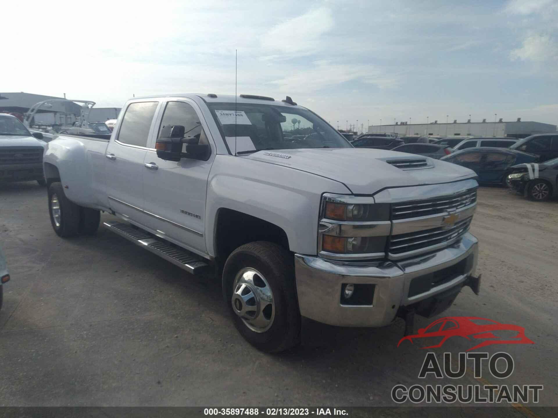 CHEVROLET SILVERADO 3500HD 2017 - 1GC4K0EY4HF233978