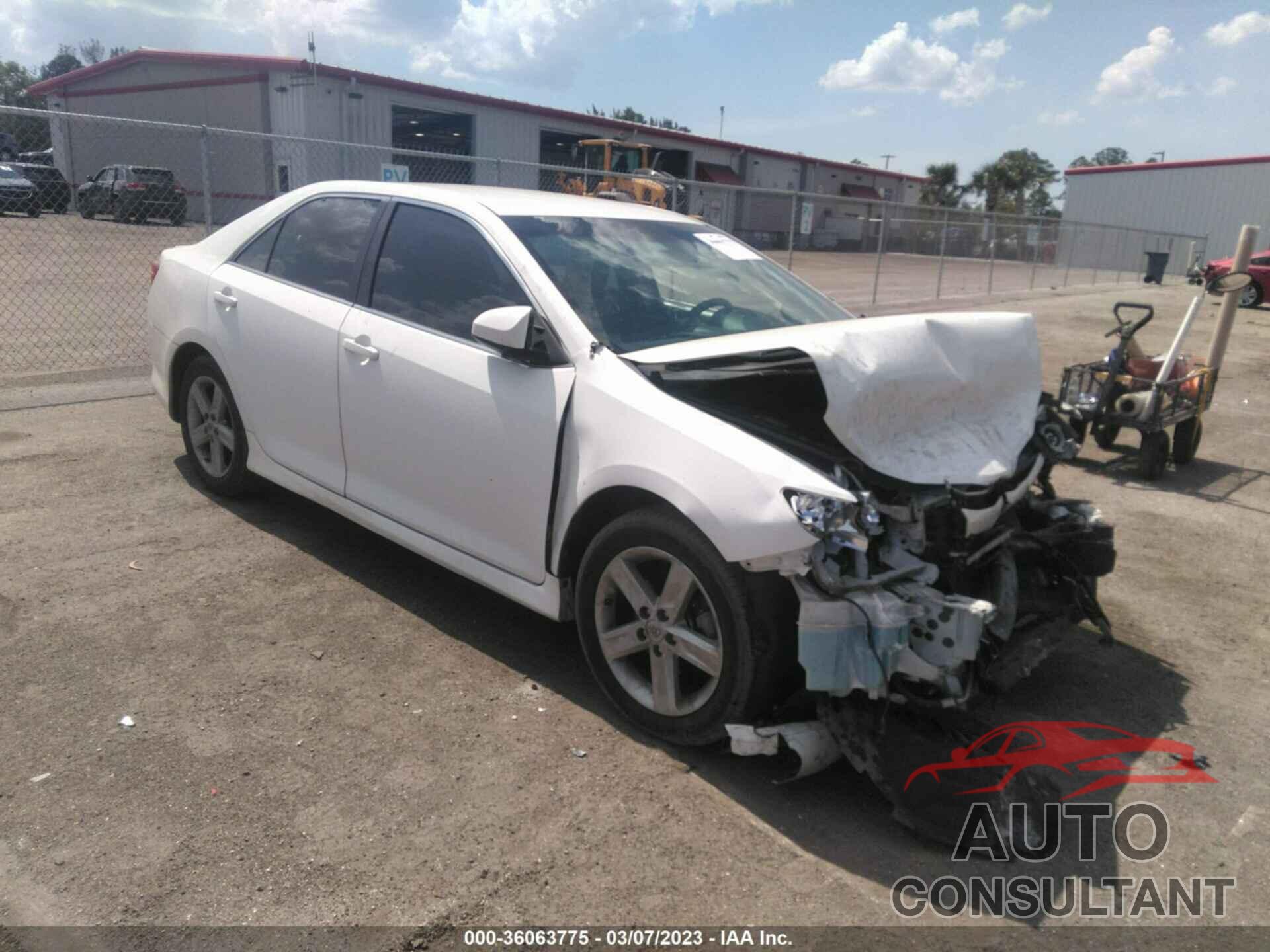 TOYOTA CAMRY 2013 - 4T1BF1FK4DU709837