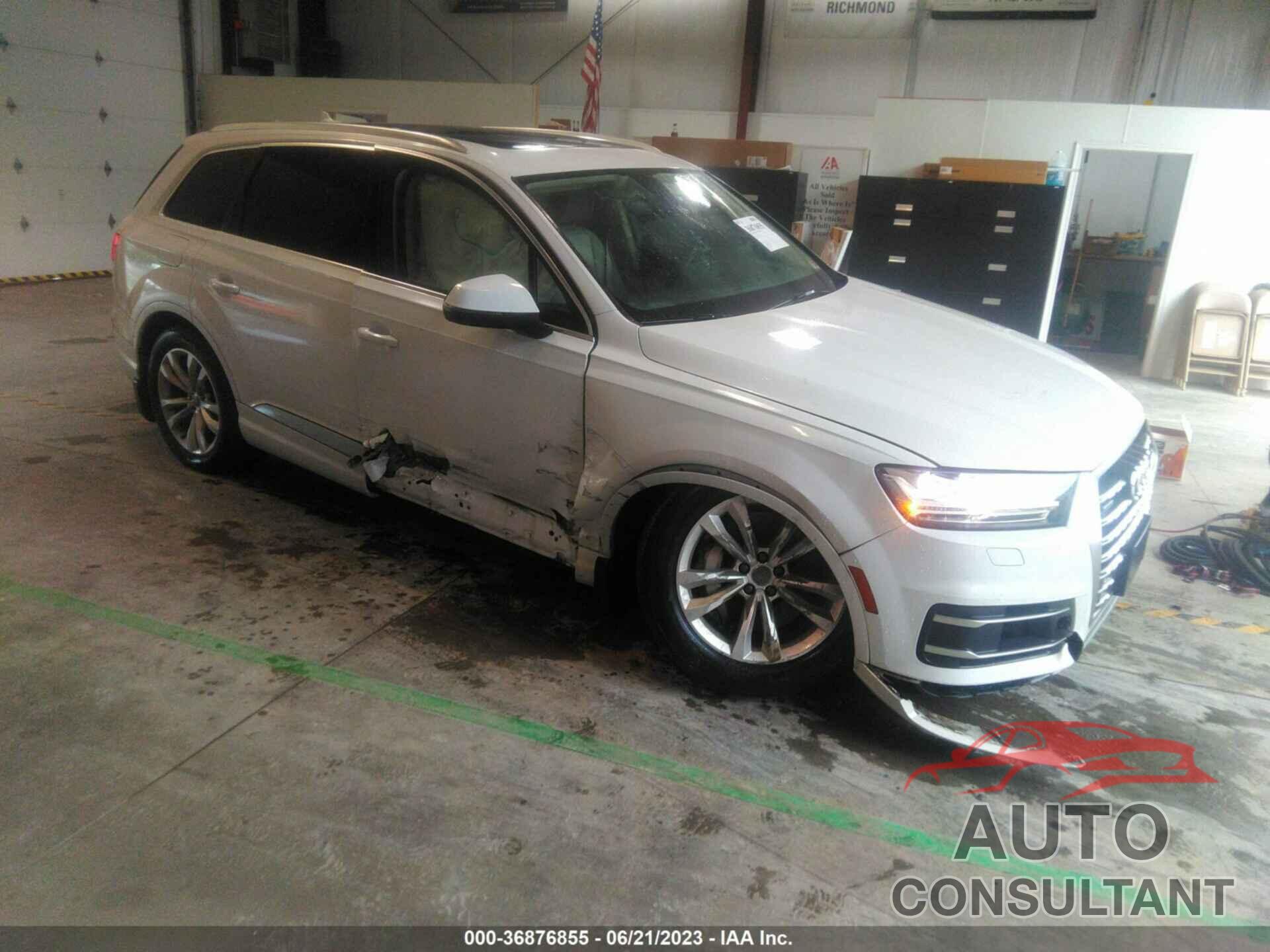 AUDI Q7 2017 - WA1LAAF77HD027294