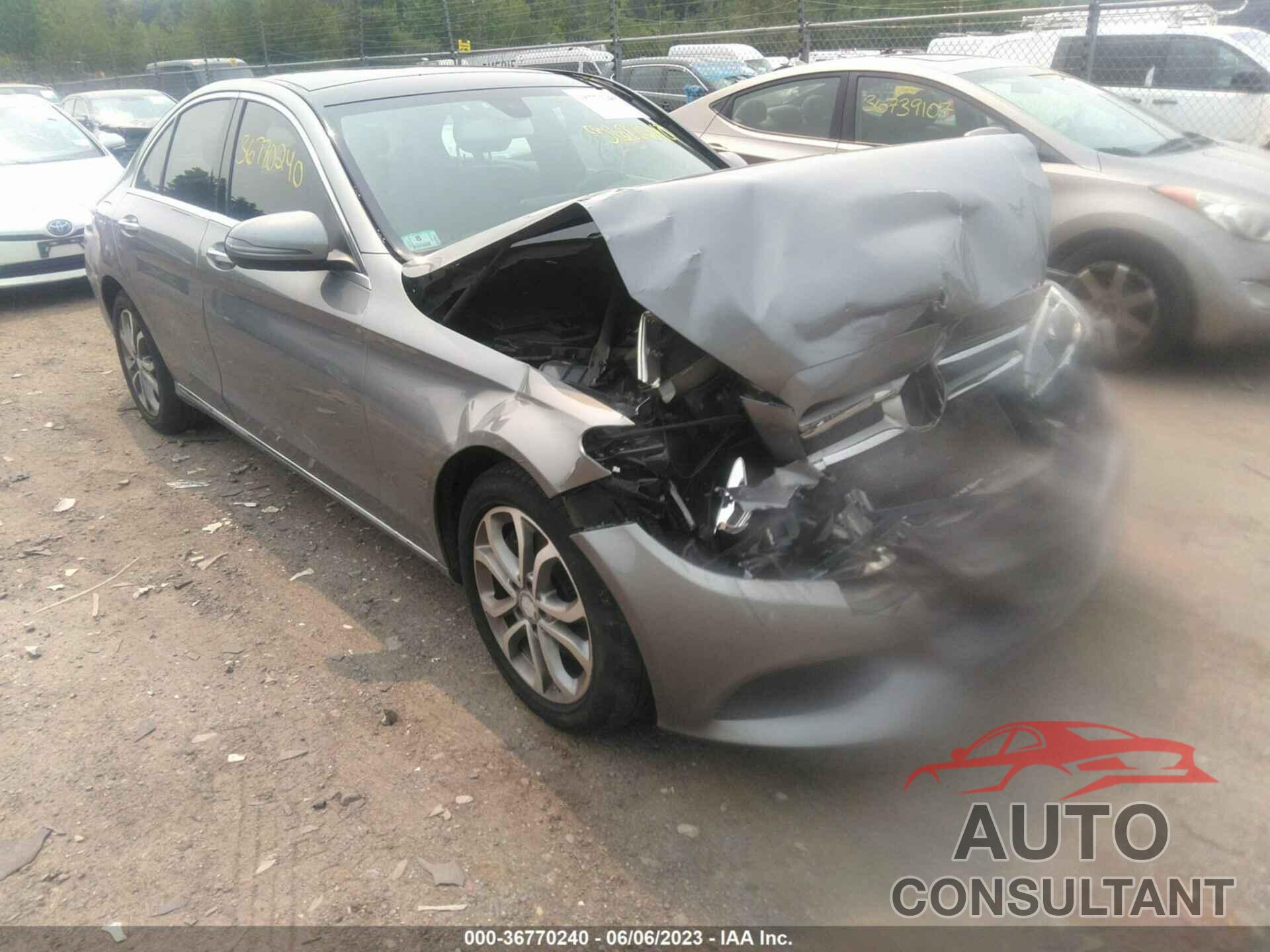 MERCEDES-BENZ C-CLASS 2016 - 55SWF4KB2GU113117