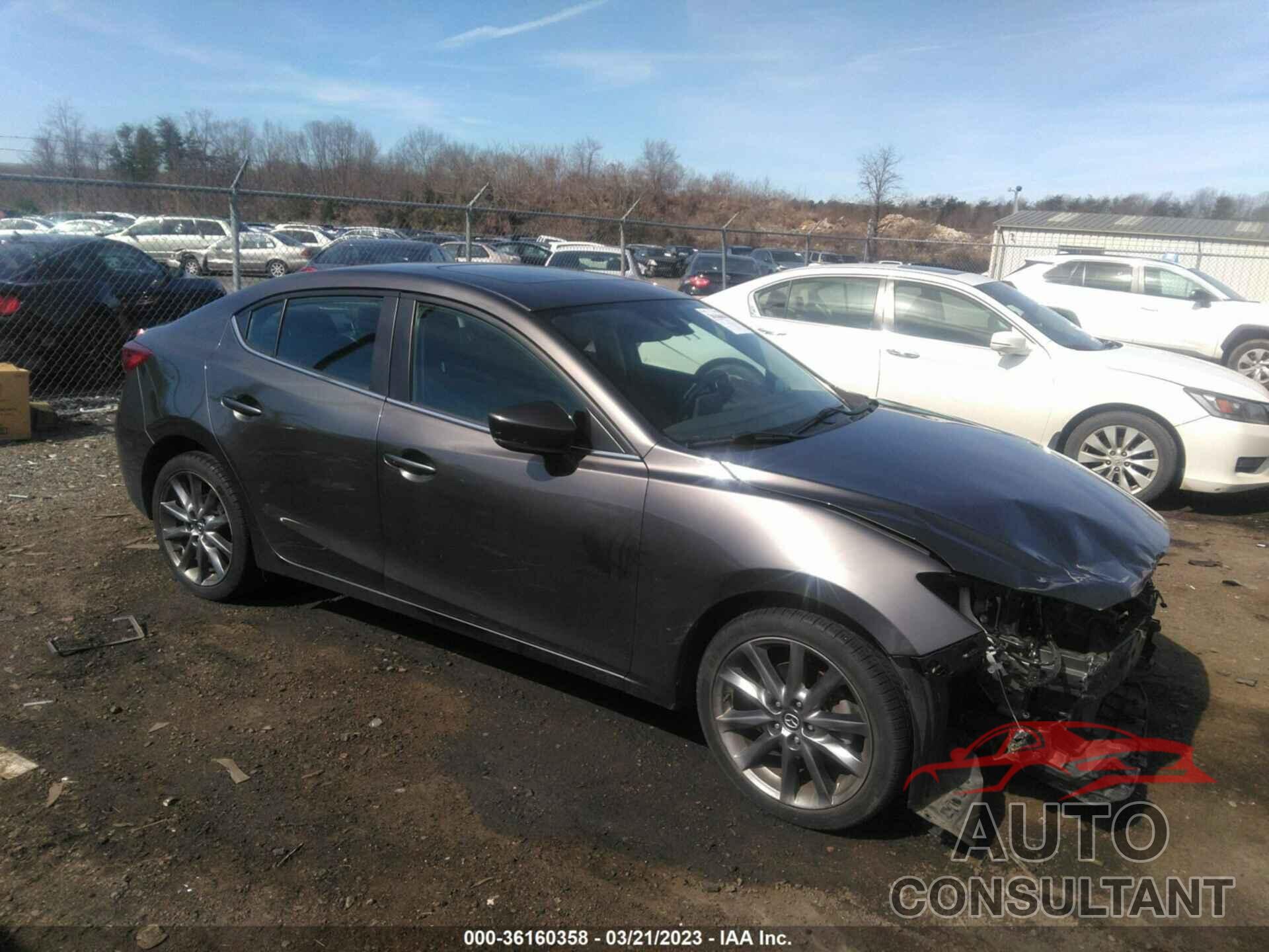 MAZDA MAZDA3 4-DOOR 2018 - 3MZBN1W36JM192814