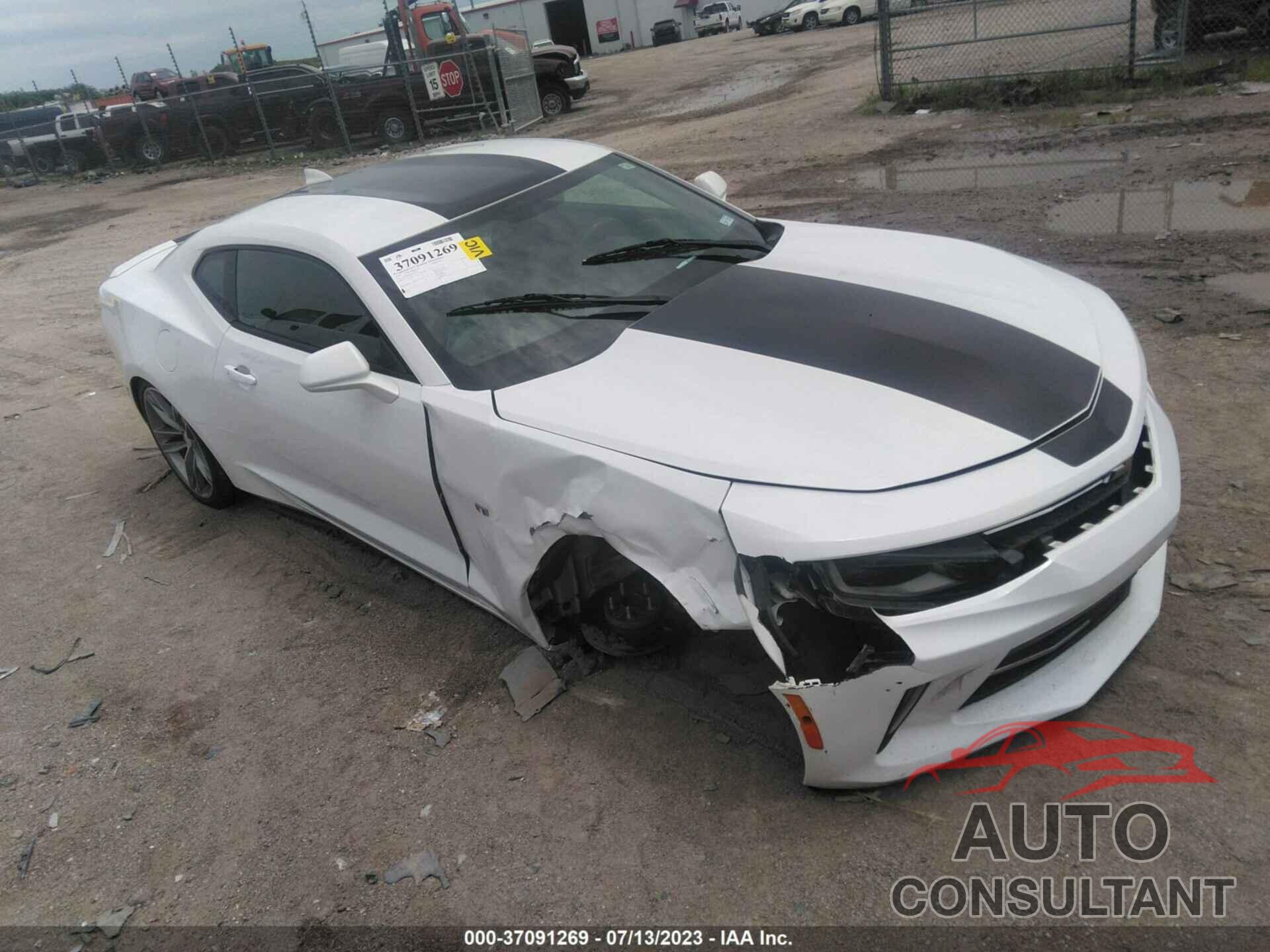 CHEVROLET CAMARO 2018 - 1G1FB1RS4J0135703