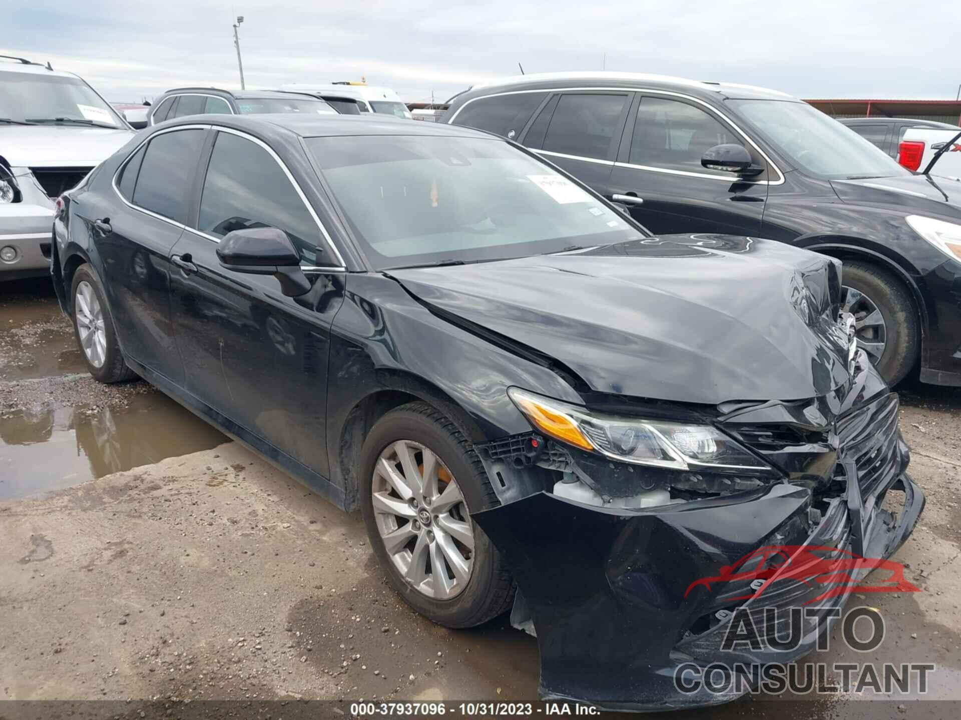 TOYOTA CAMRY 2019 - 4T1B11HK2KU259971
