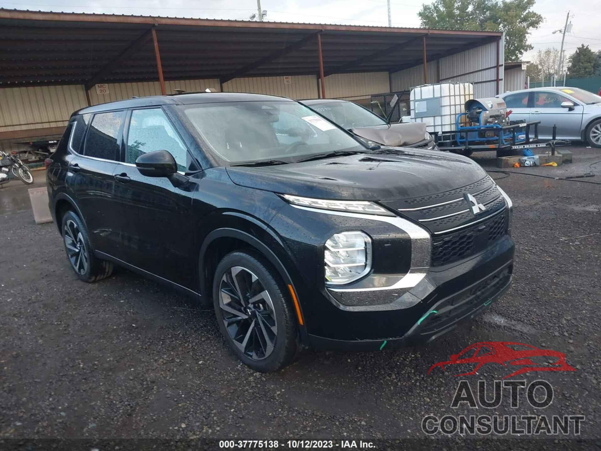 MITSUBISHI OUTLANDER 2022 - JA4J4TA8XNZ041327