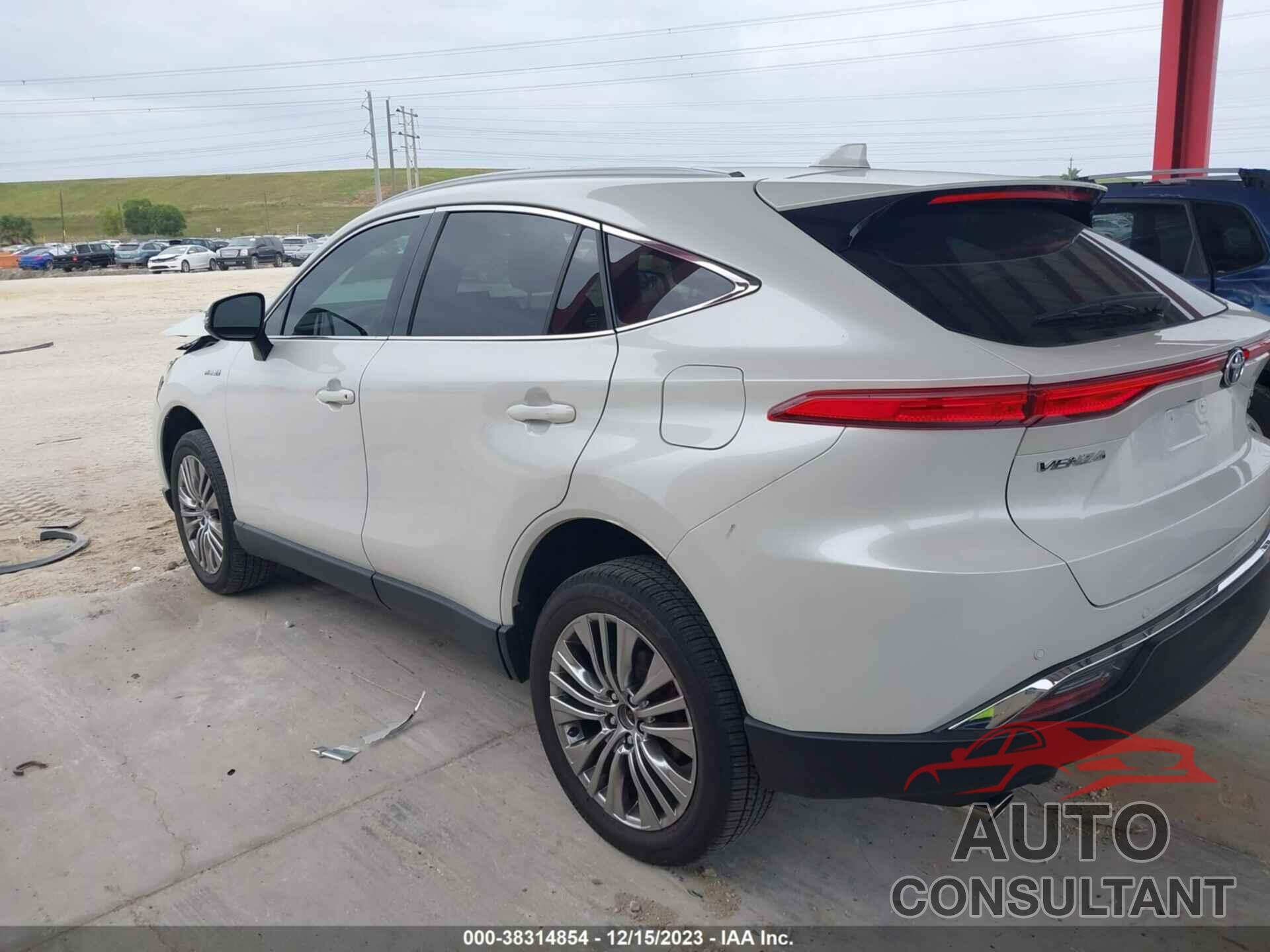 TOYOTA VENZA 2021 - JTEAAAAH0MJ043373