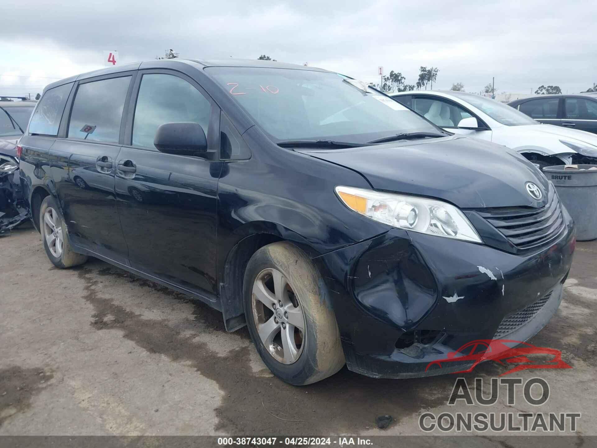 TOYOTA SIENNA 2017 - 5TDZZ3DC5HS872380