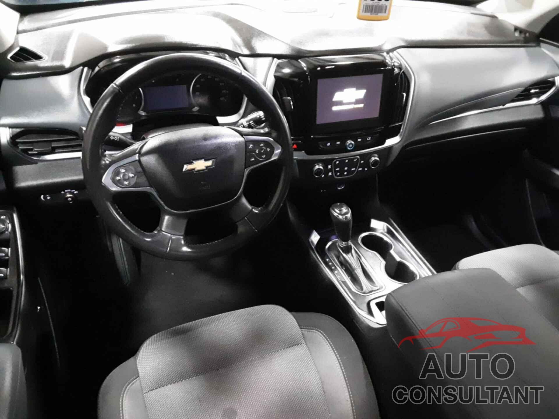 CHEVROLET TRAVERSE 2019 - 1GNEVGKW1KJ195032