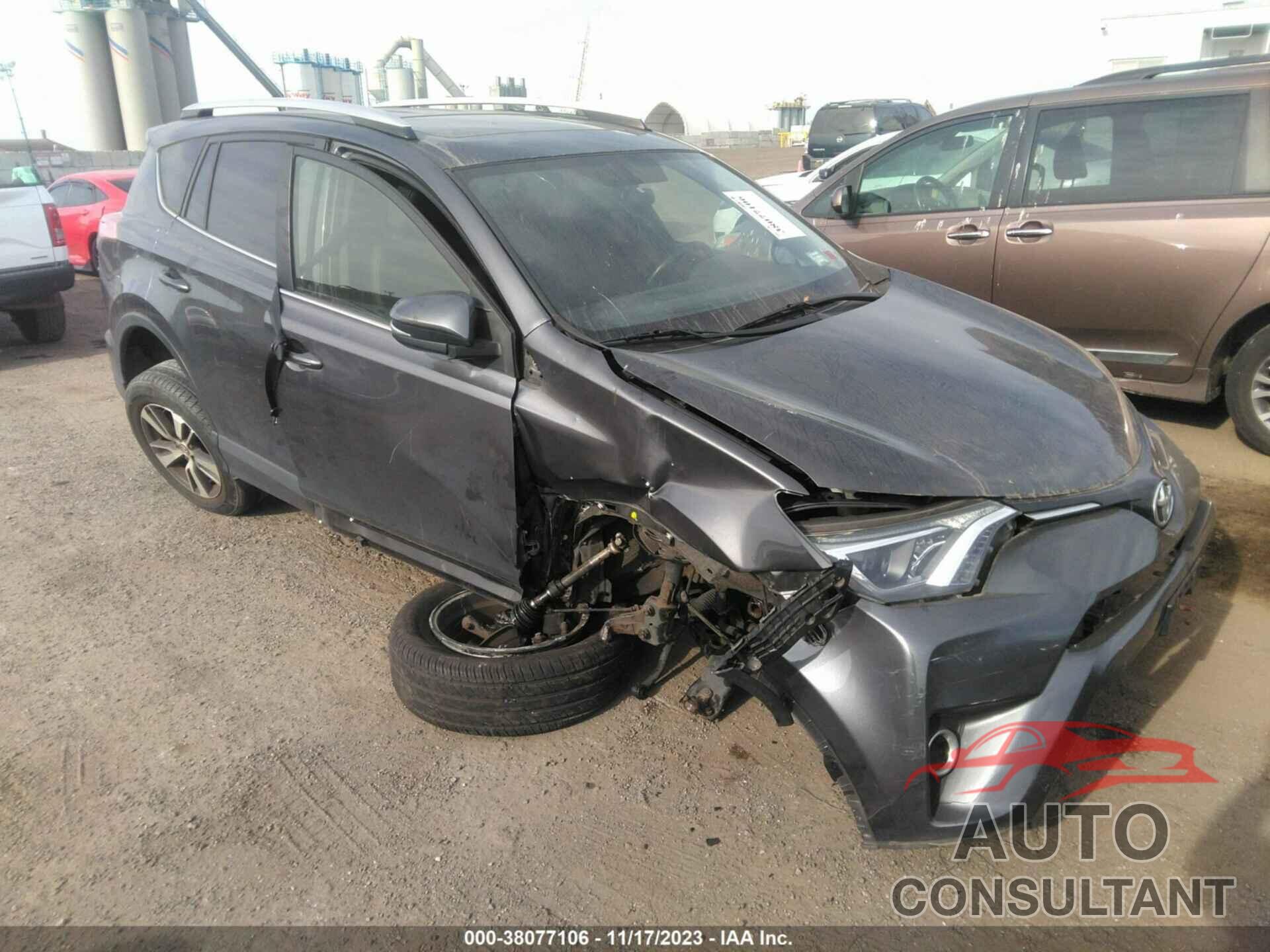 TOYOTA RAV4 2016 - JTMRFREV8GJ104190