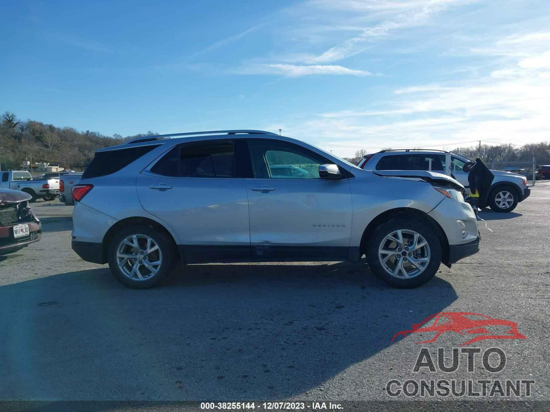 CHEVROLET EQUINOX 2018 - 2GNAXVEV5J6279303