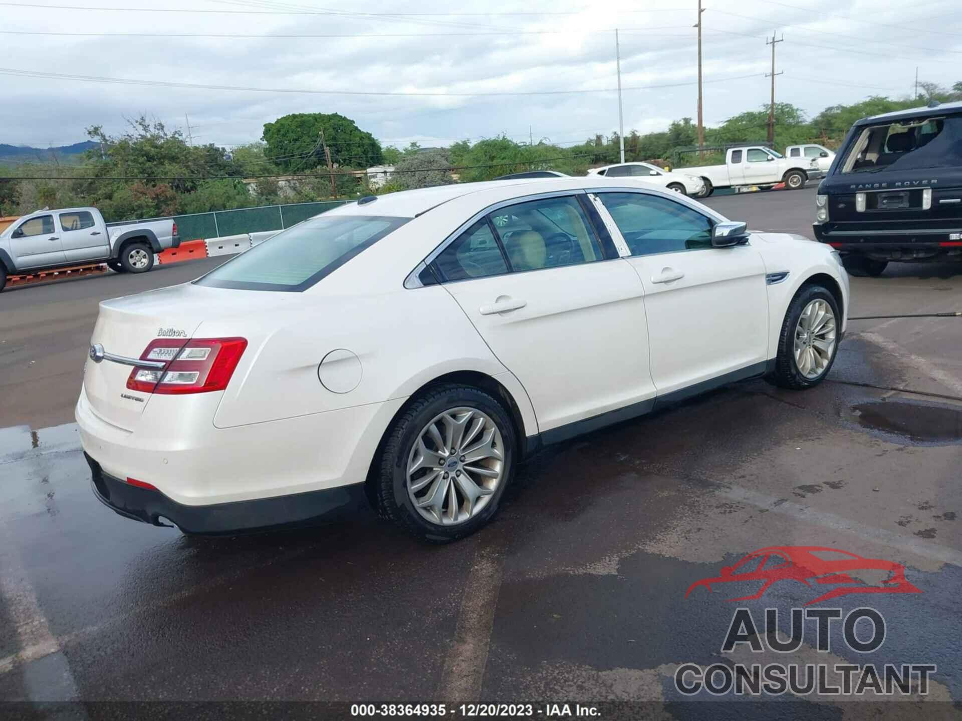 FORD TAURUS 2017 - 1FAHP2F84HG104667