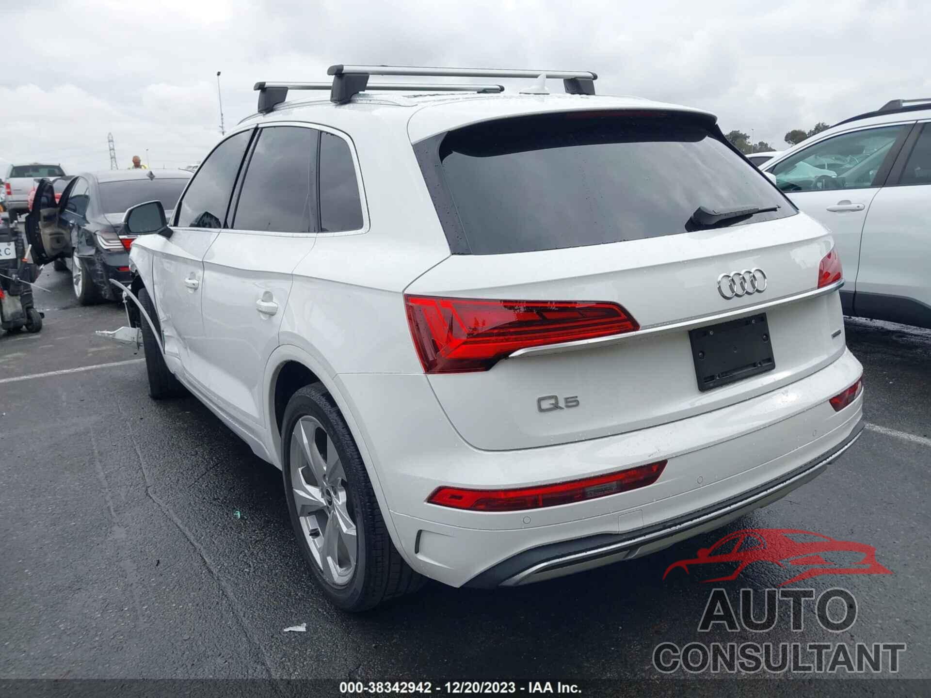 AUDI Q5 2021 - WA1BAAFY7M2132203