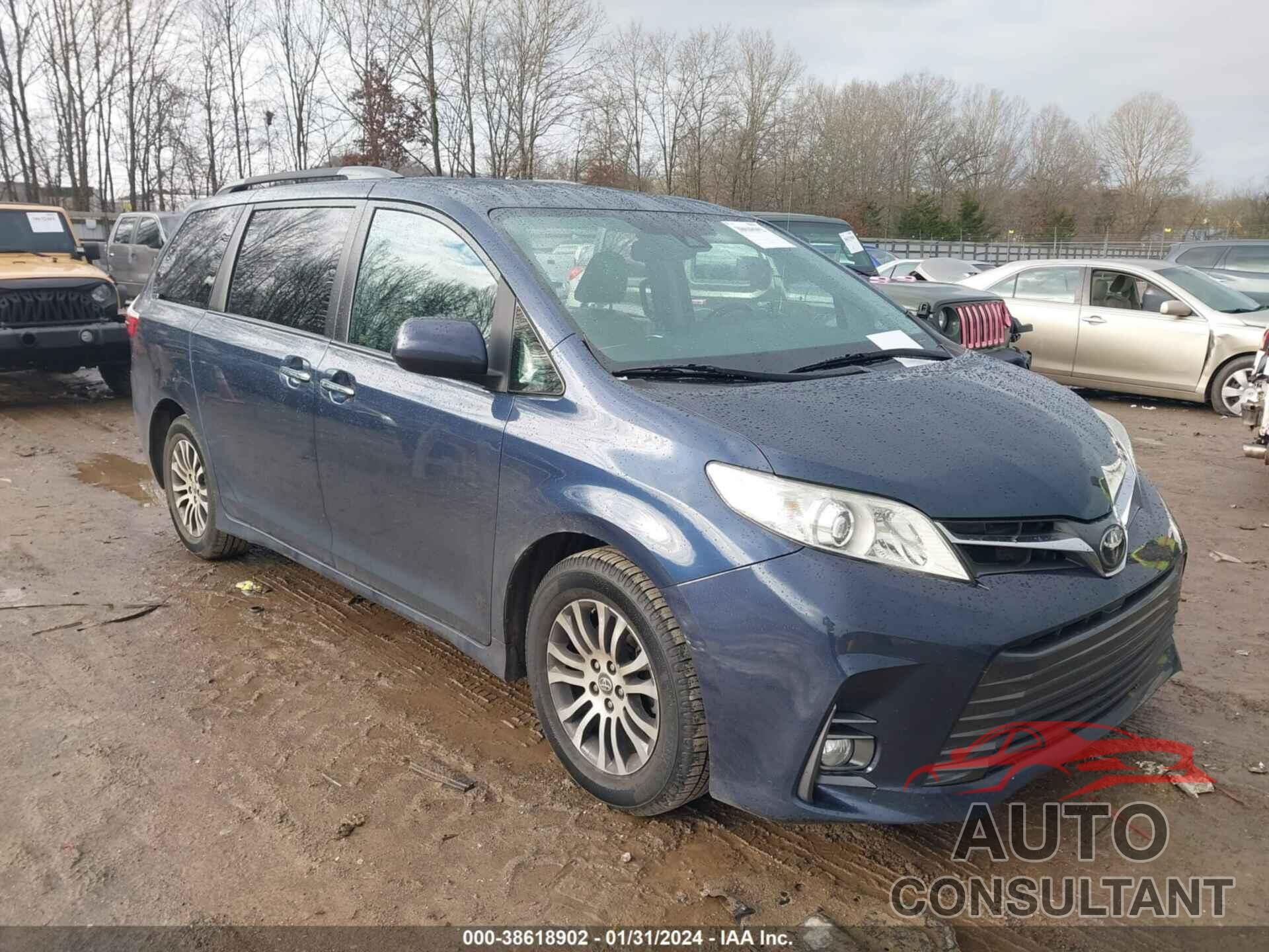 TOYOTA SIENNA 2019 - 5TDYZ3DC4KS978855