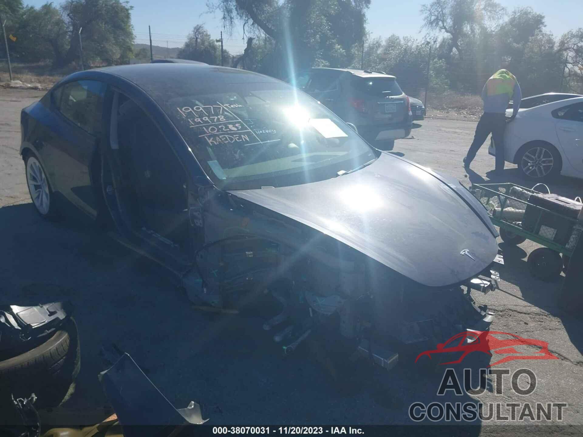TESLA MODEL 3 2021 - 5YJ3E1EA4MF058819