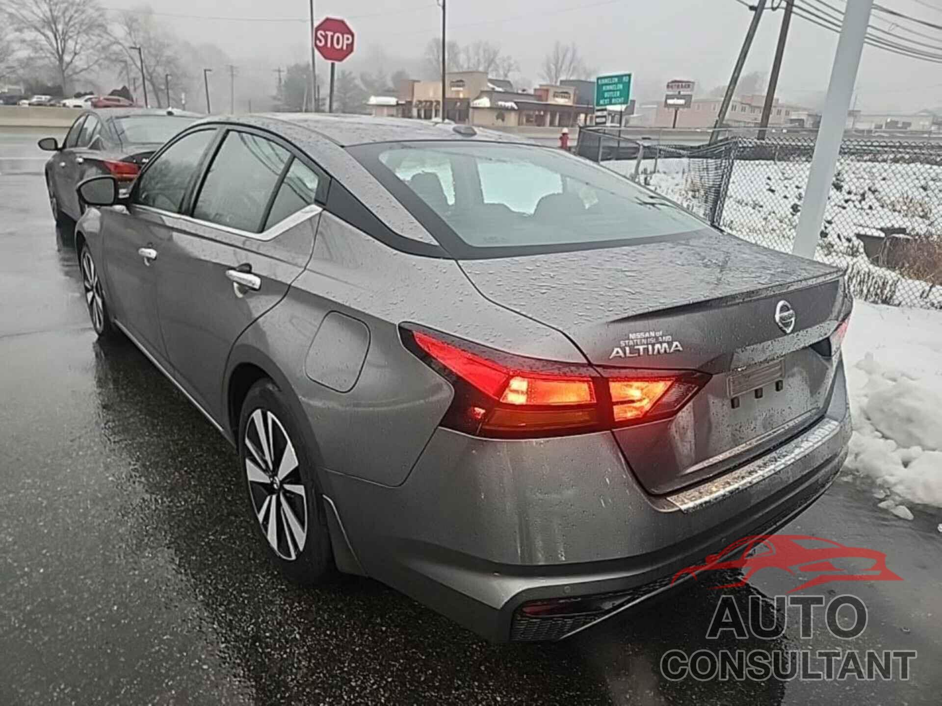 NISSAN ALTIMA 2022 - 1N4BL4DV3NN341227