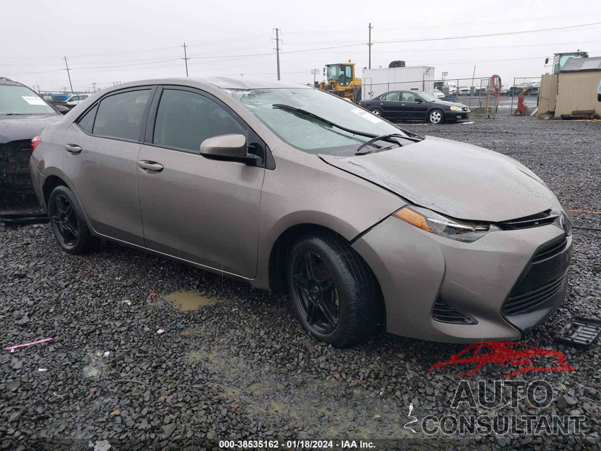 TOYOTA COROLLA 2018 - 2T1BURHE3JC097946