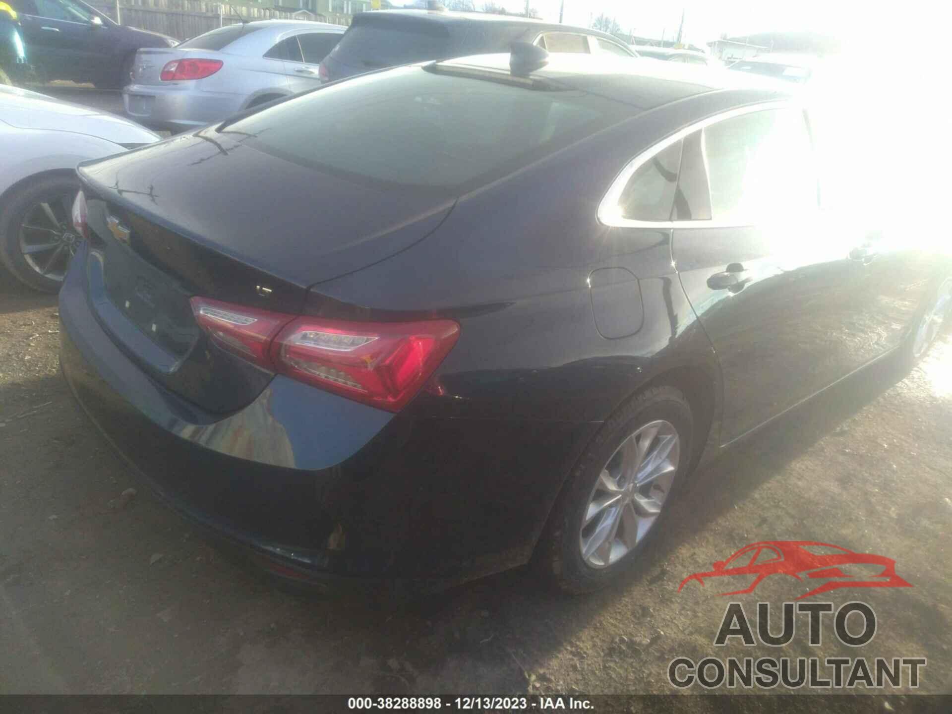 CHEVROLET MALIBU 2019 - 1G1ZD5STXKF128061