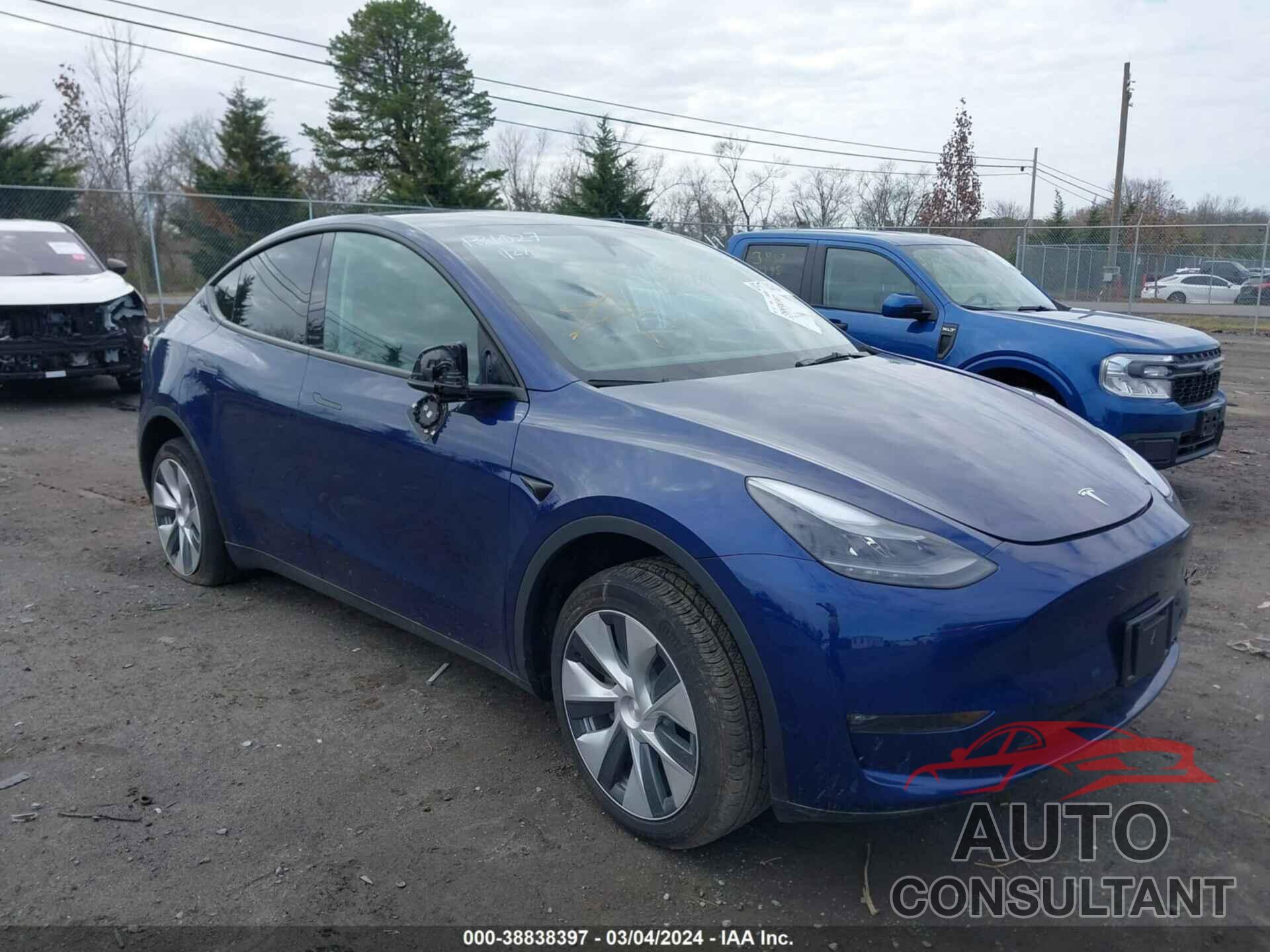 TESLA MODEL Y 2023 - 7SAYGDEE8PF794609